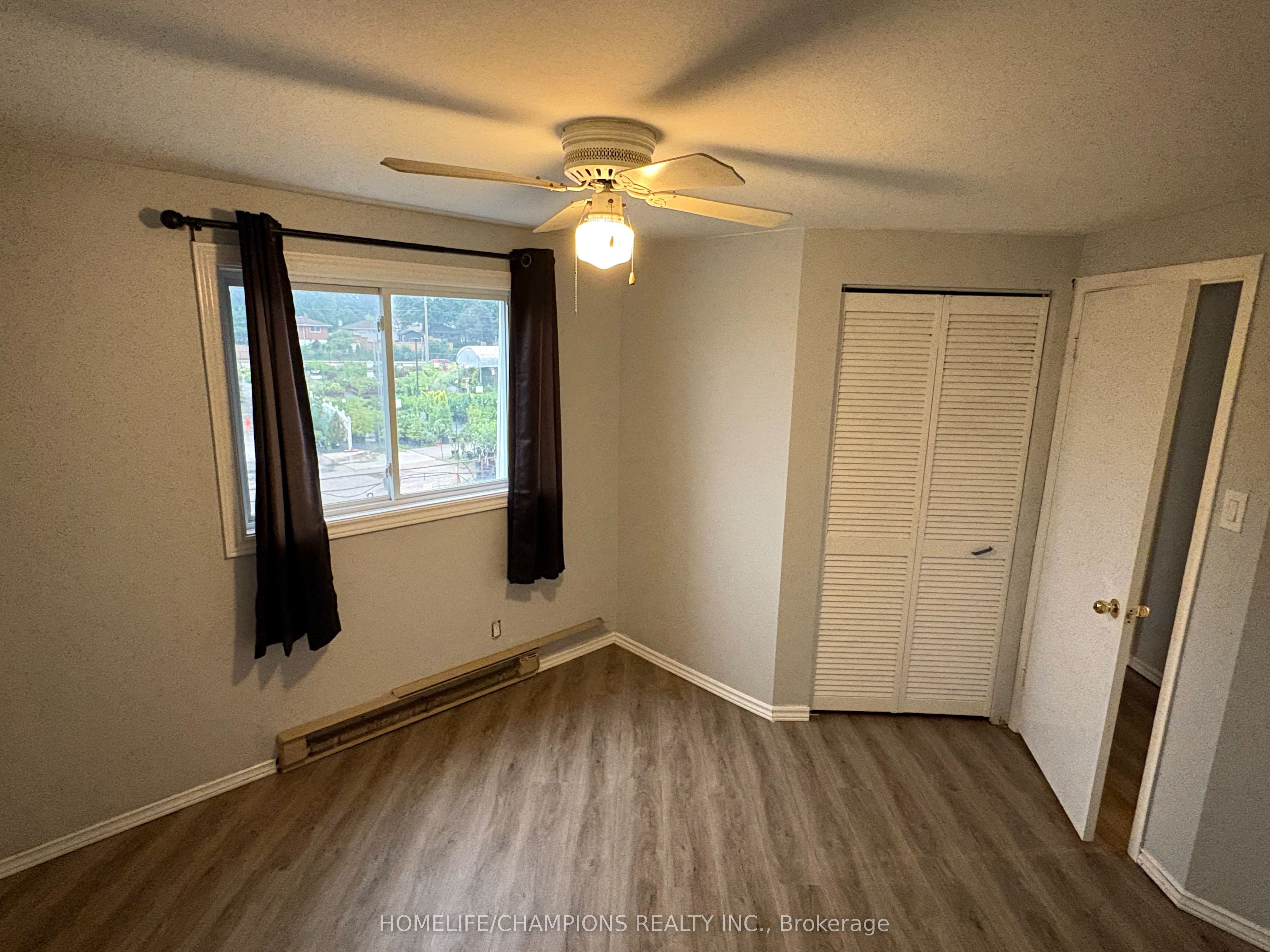 60 Elmsdale Drive 33 Property Photo 11