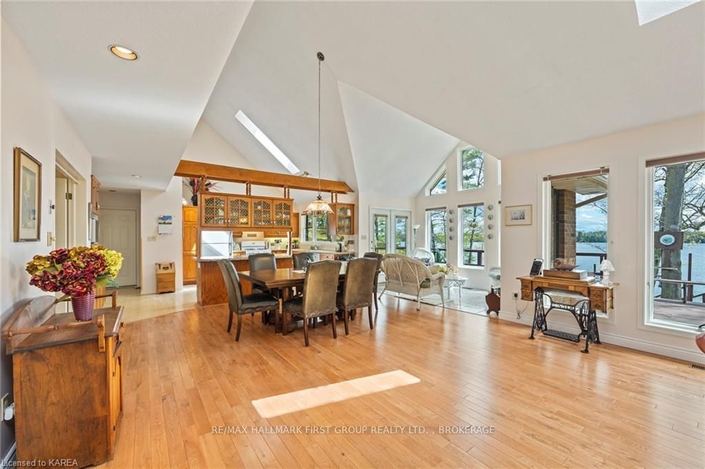 1525 Burnt Hills Road Property Photo 15