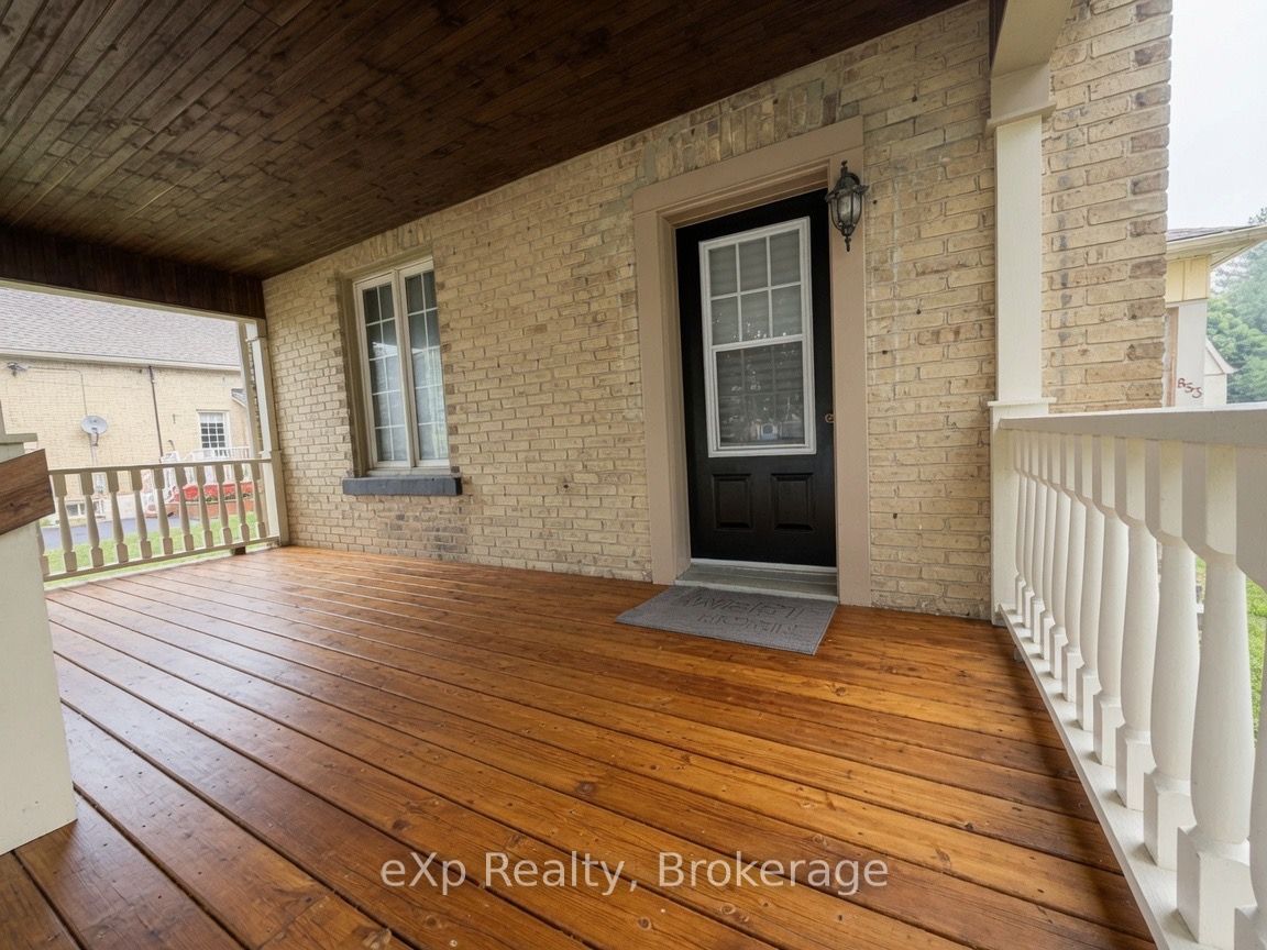 853 7th Avenue Property Photo 2