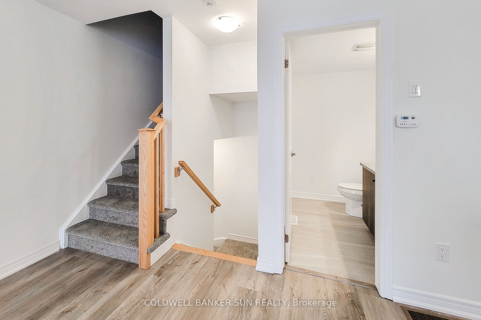 7 Roxanne Drive Property Photo 19