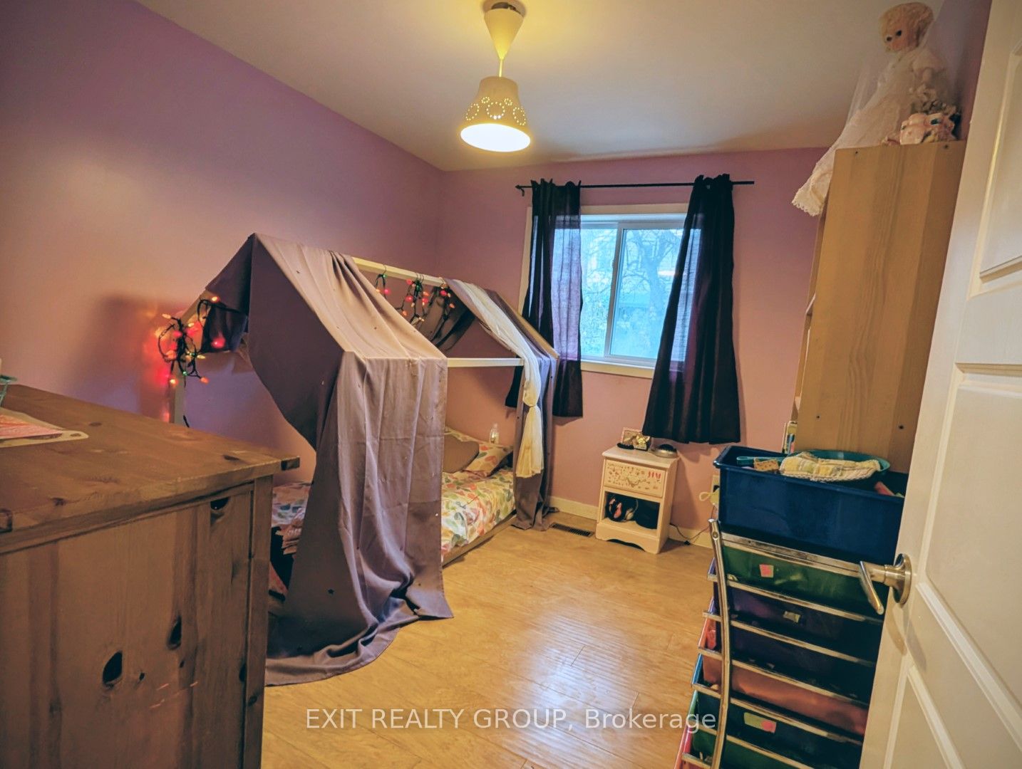 354 Riverside Parkway Property Photo 20