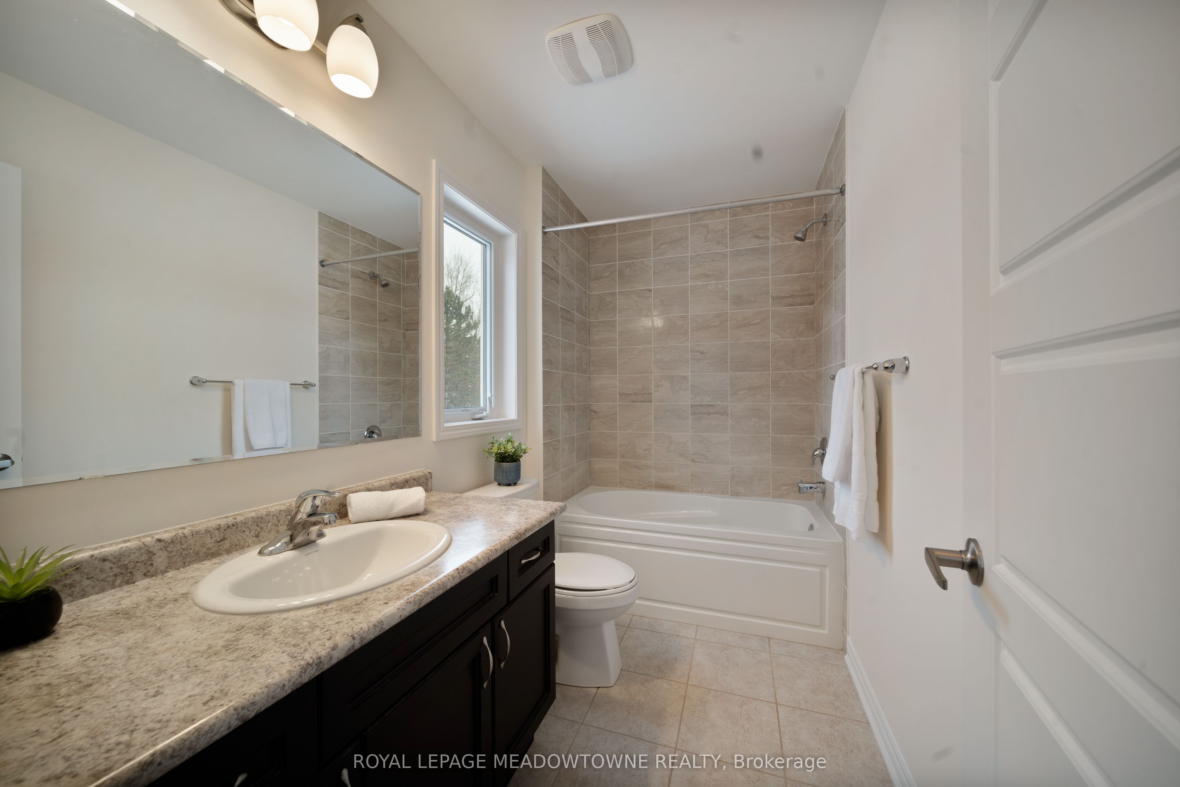 364 Equestrian Way Property Photo 17