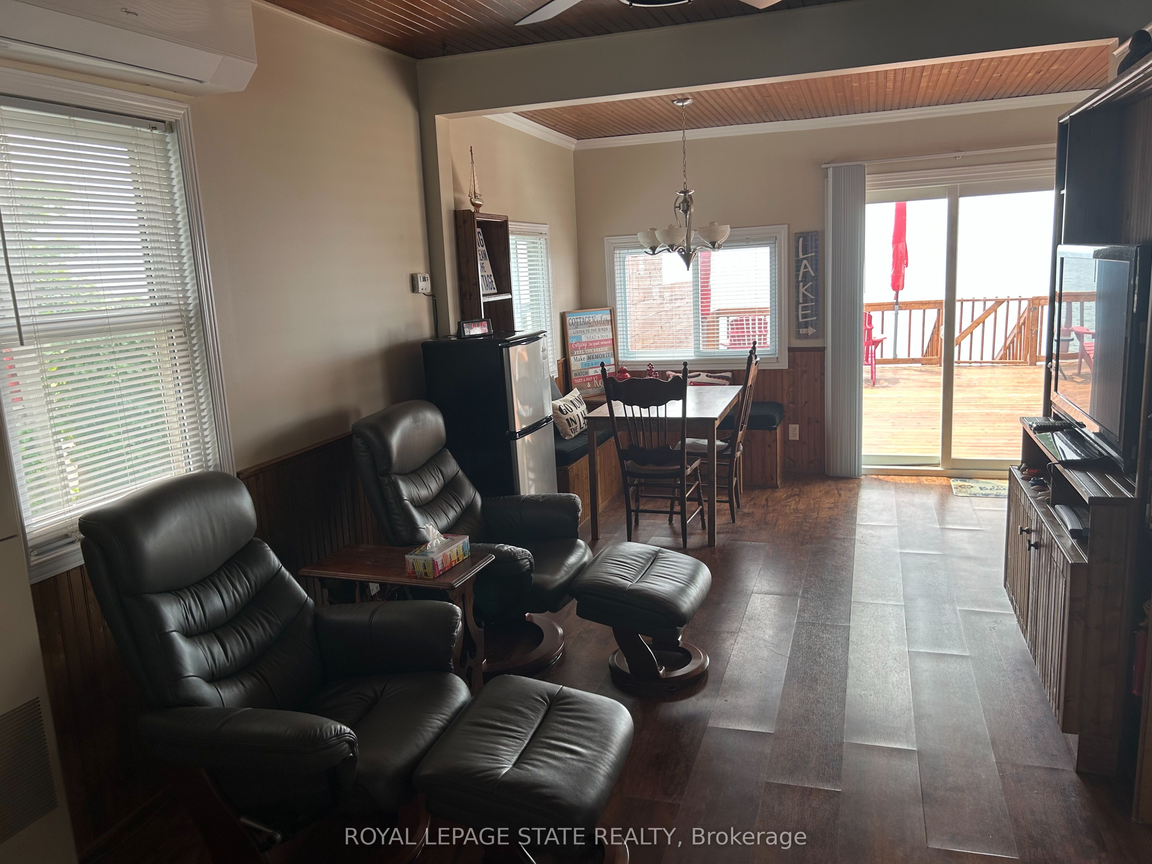 6 Lakeside Drive Property Photo 10