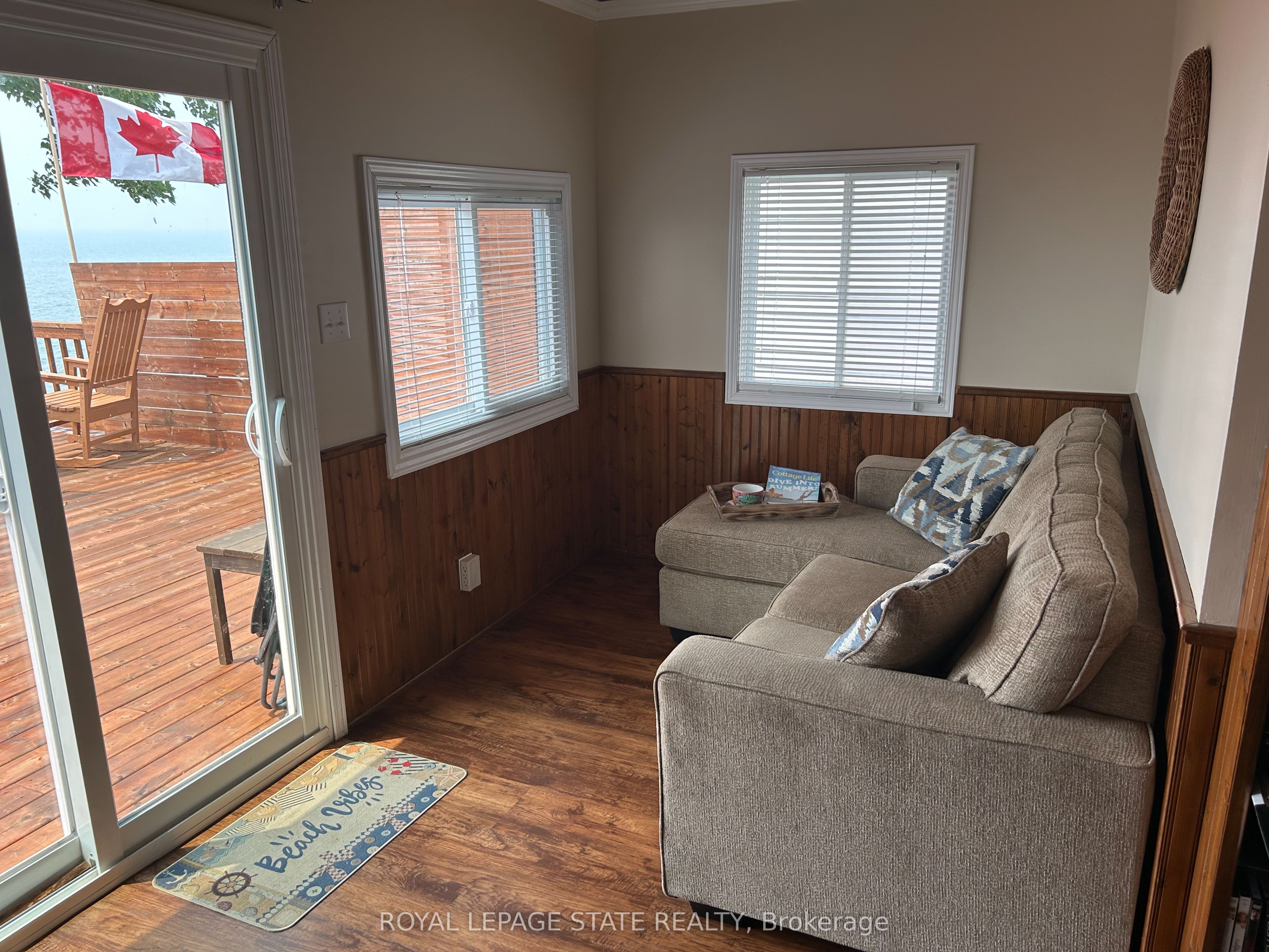6 Lakeside Drive Property Photo 17