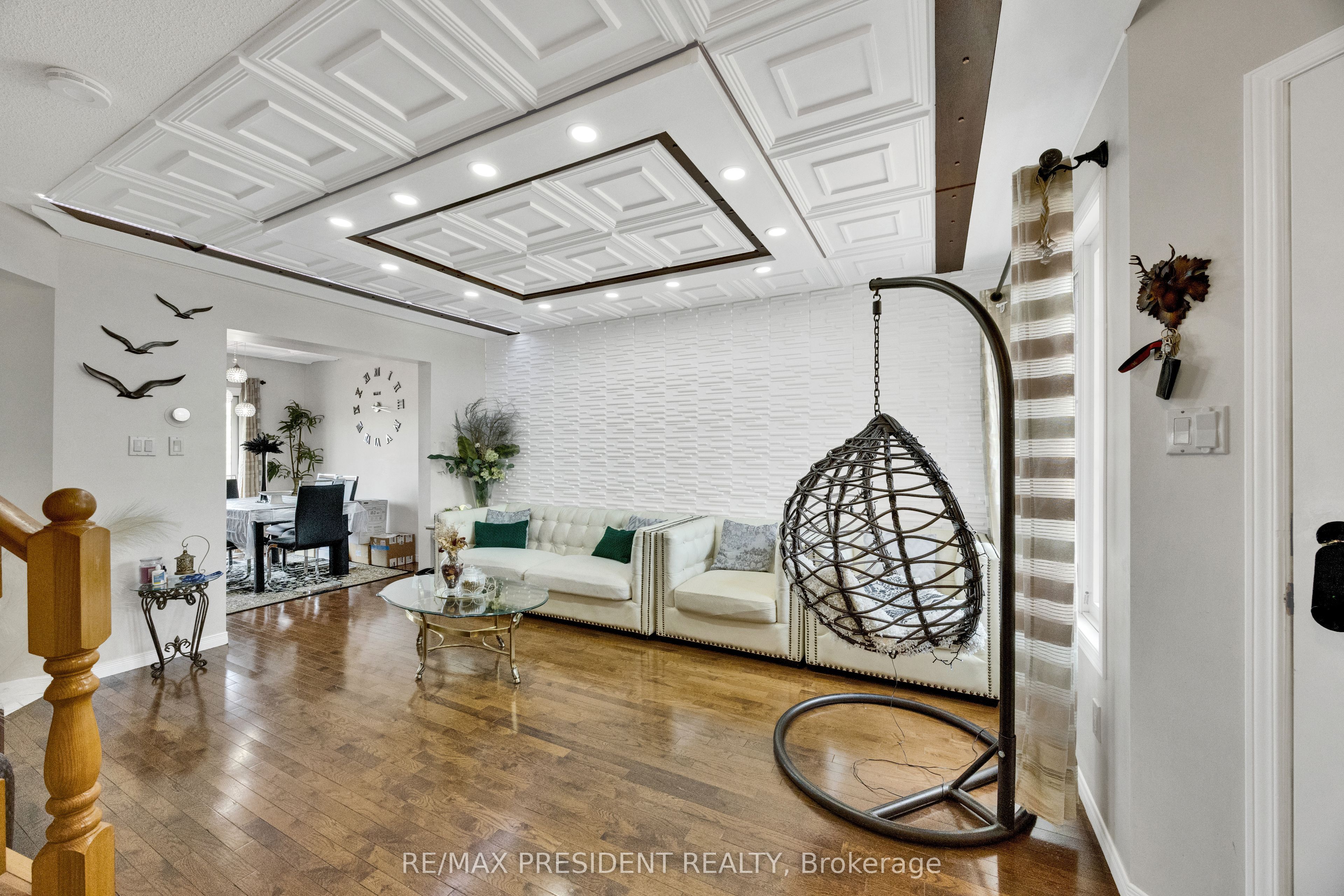 10 Chalkstone Drive 18