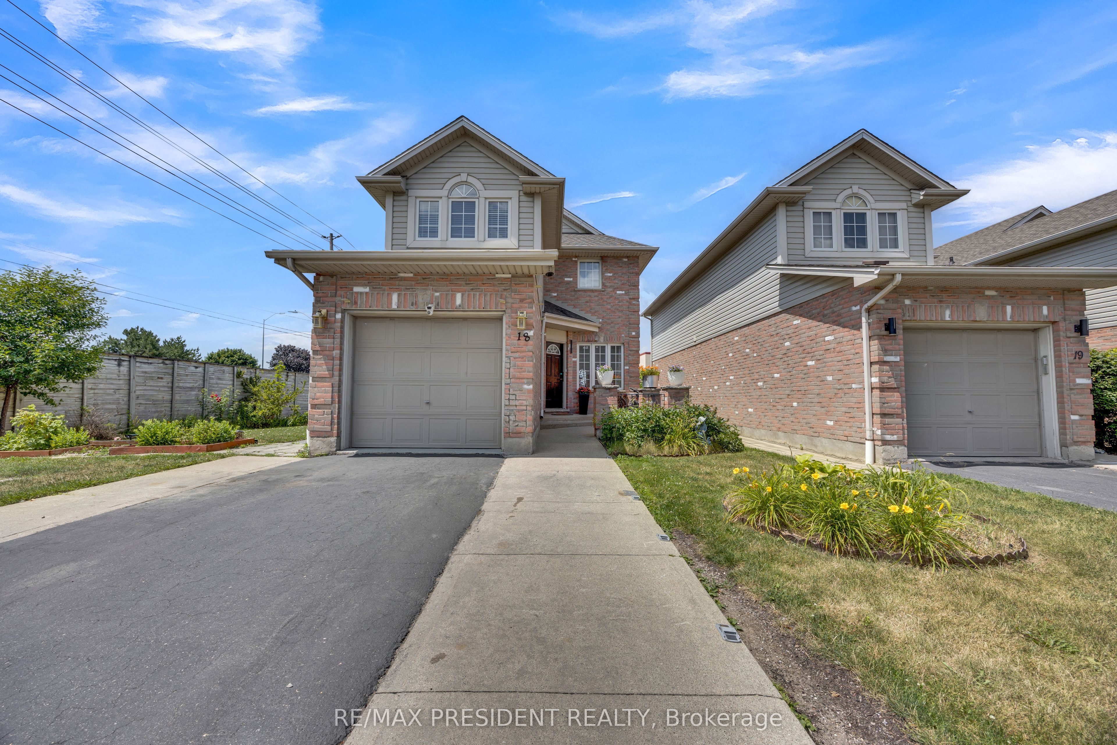 10 Chalkstone Drive 18 Property Photo 2