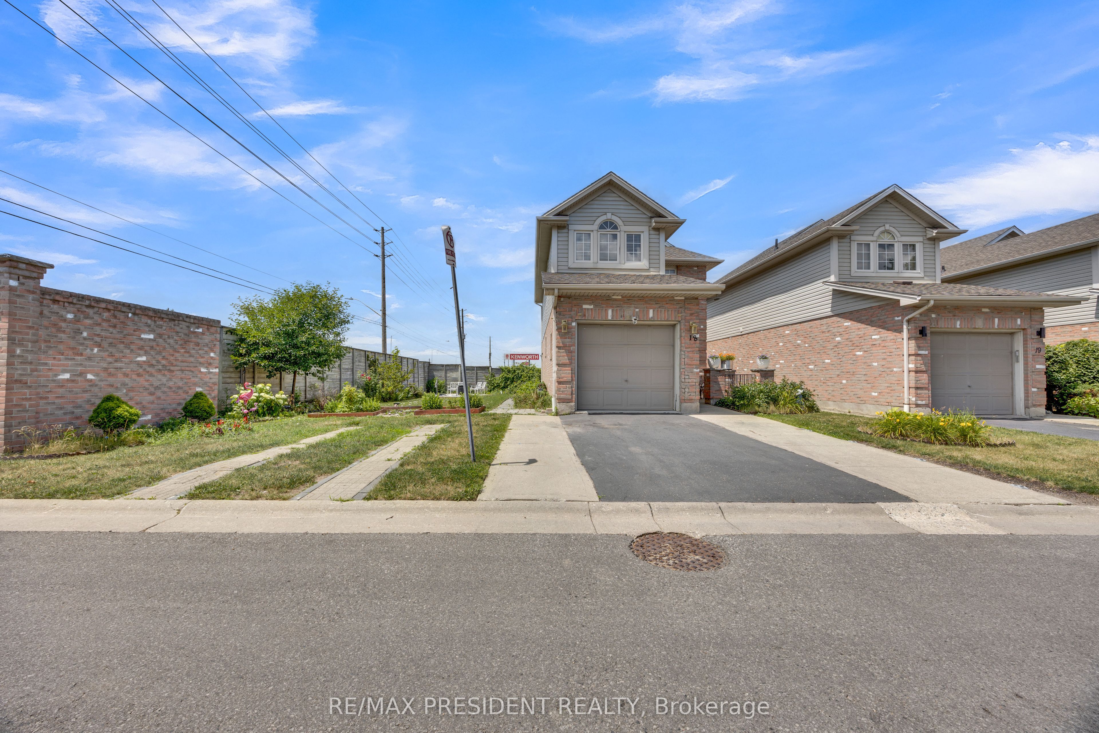10 Chalkstone Drive 18 Property Photo 4