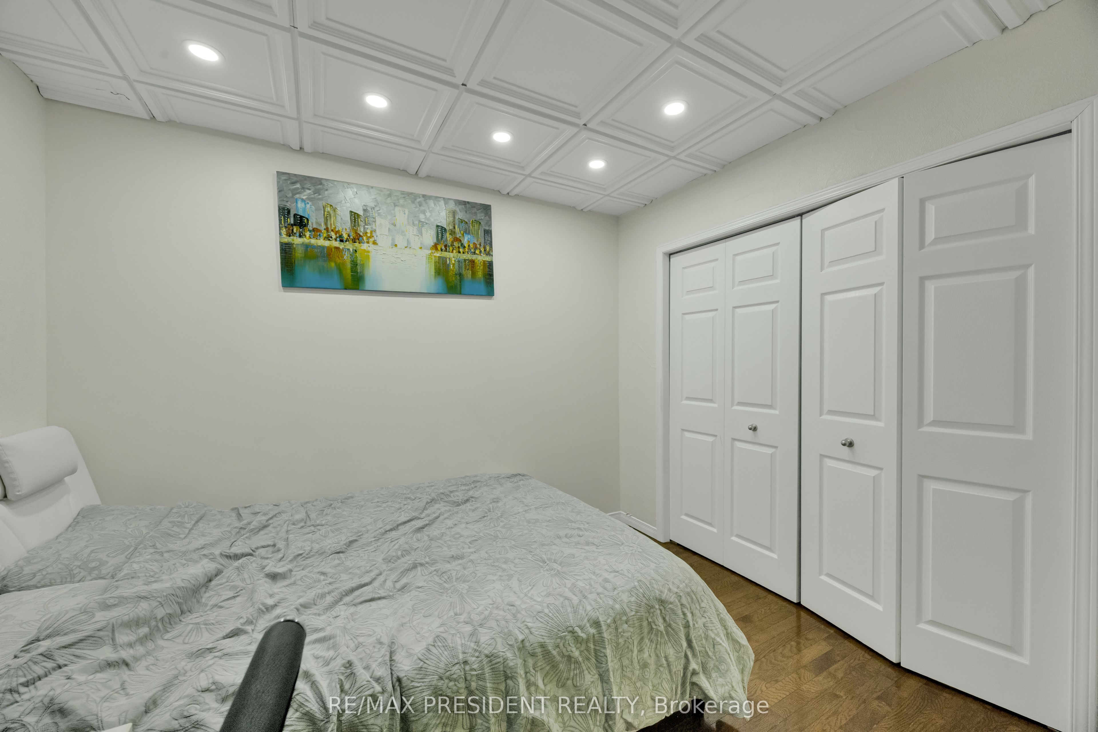 10 Chalkstone Drive 18 Property Photo 23