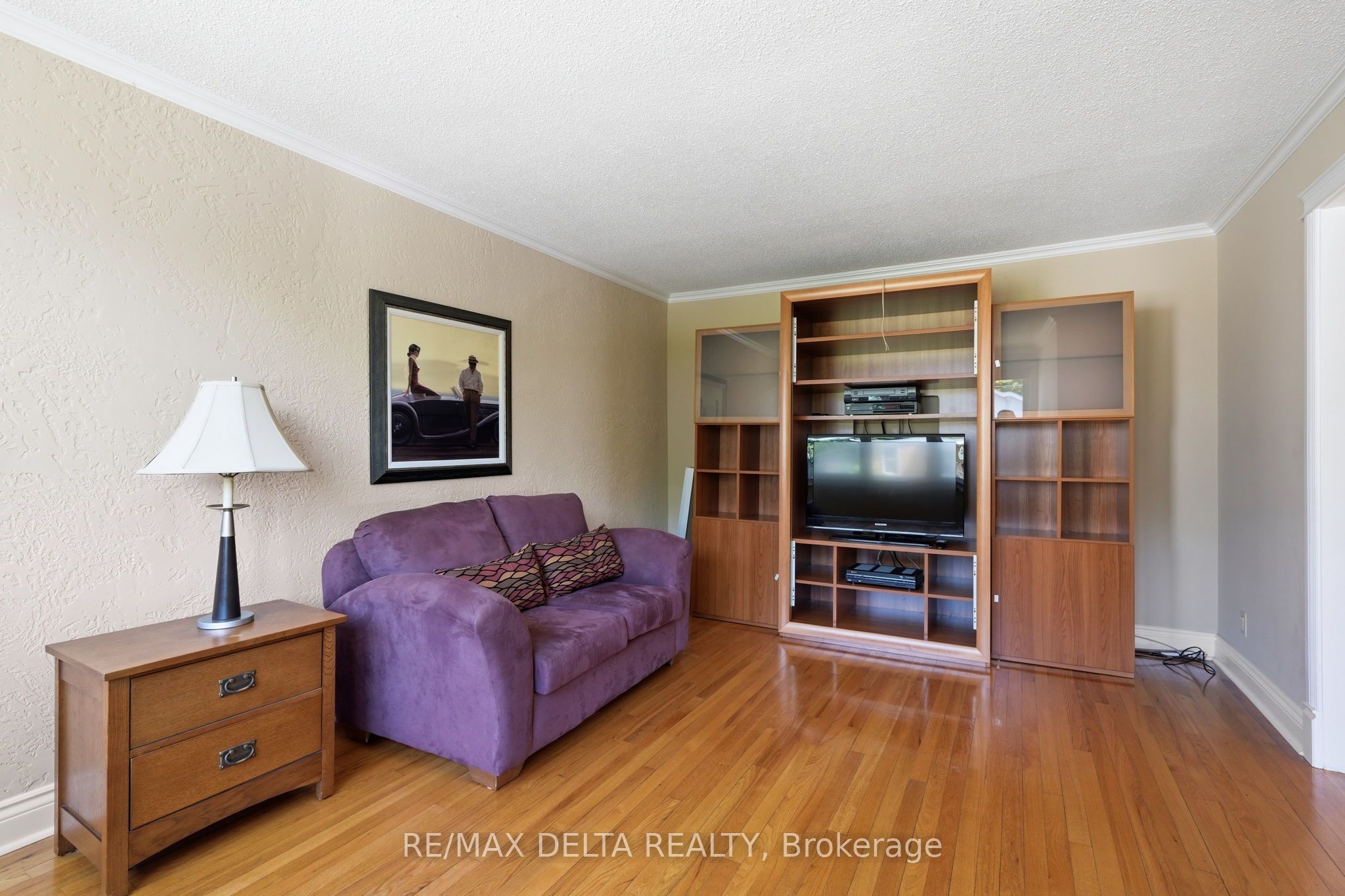2187 Hudon Street Property Photo 6