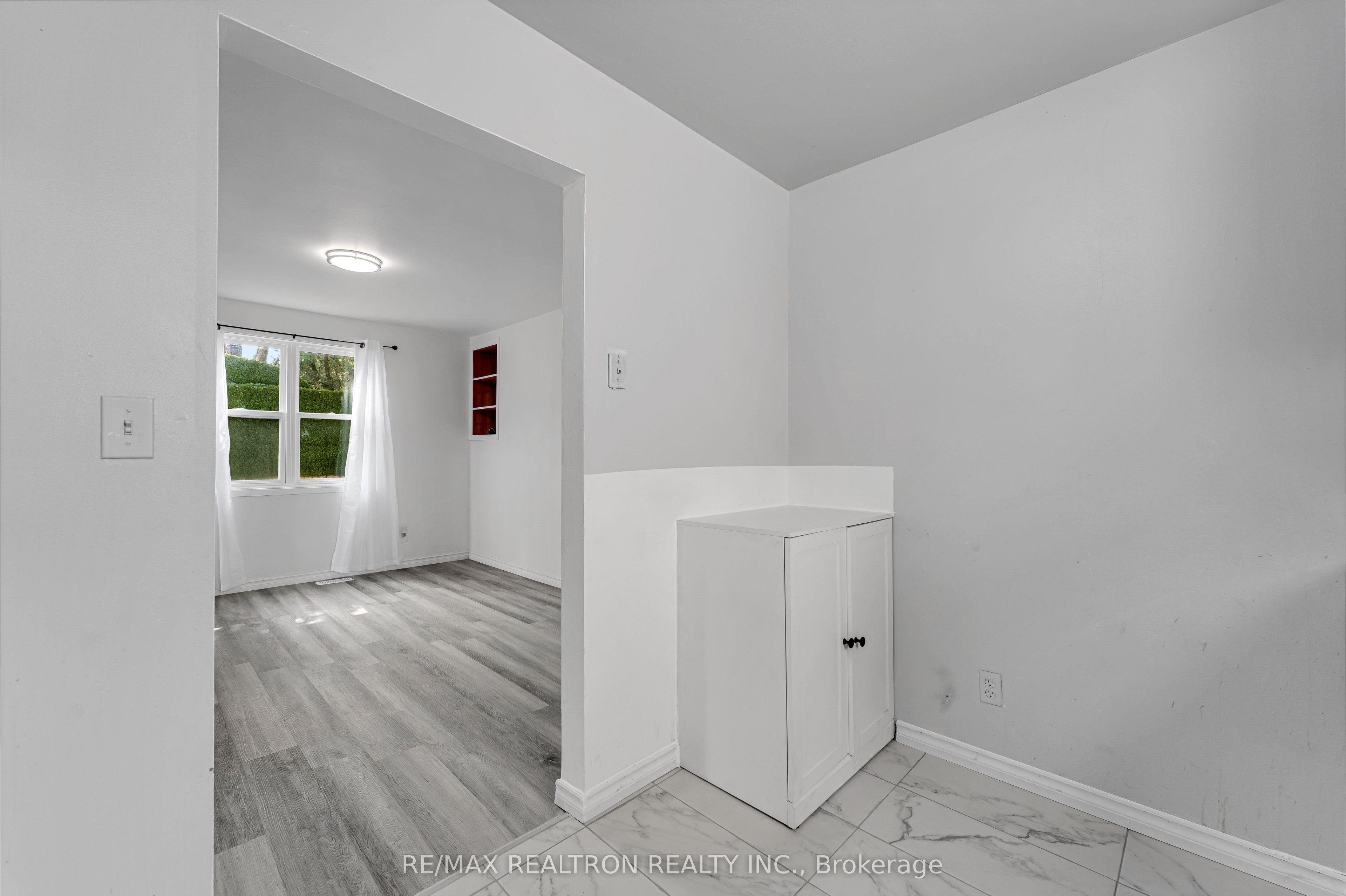 709 Ridley Drive Property Photo 12