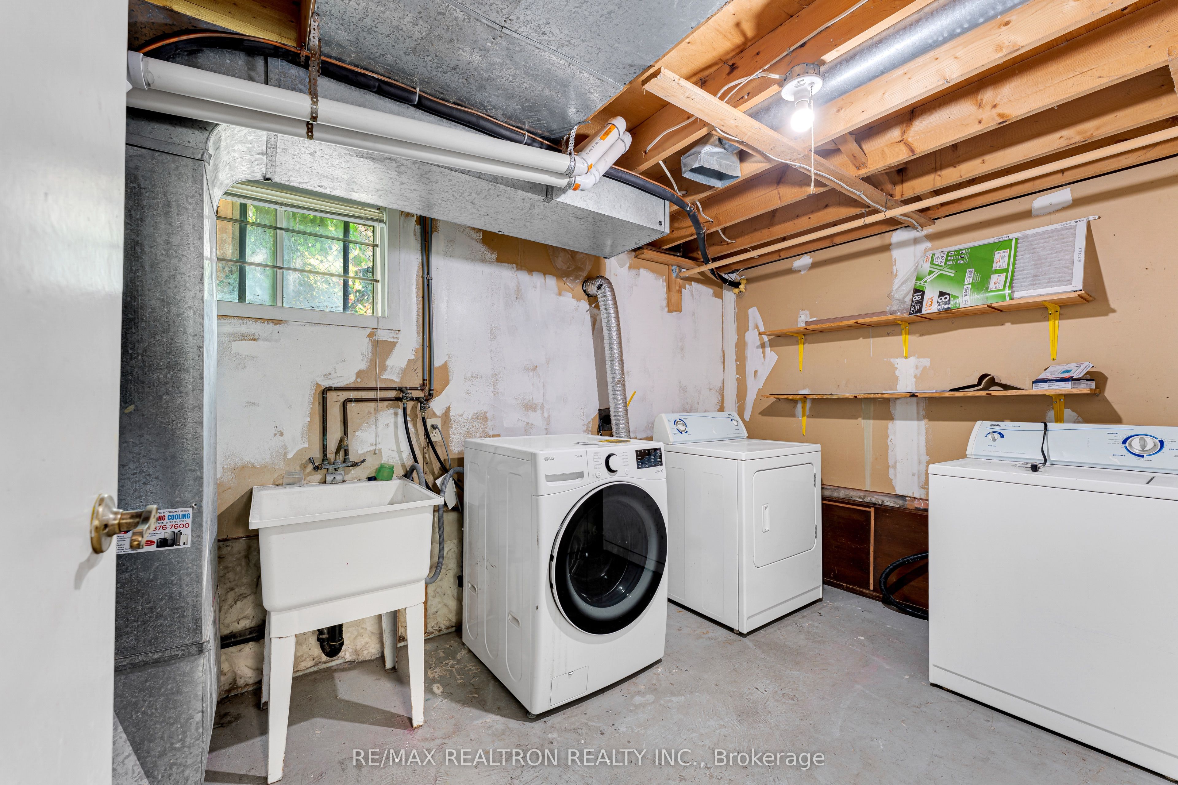 709 Ridley Drive Property Photo 33