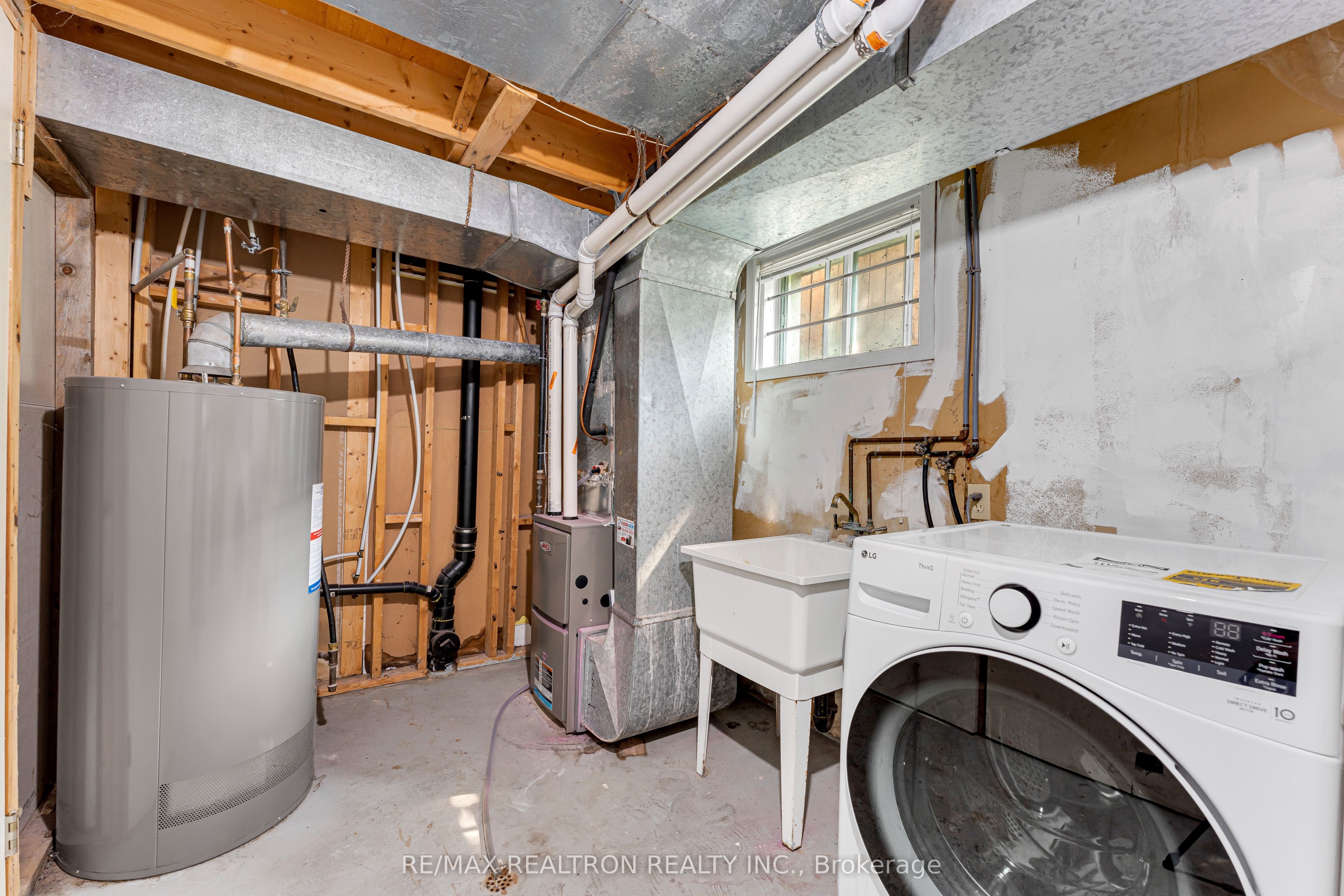 709 Ridley Drive Property Photo 34