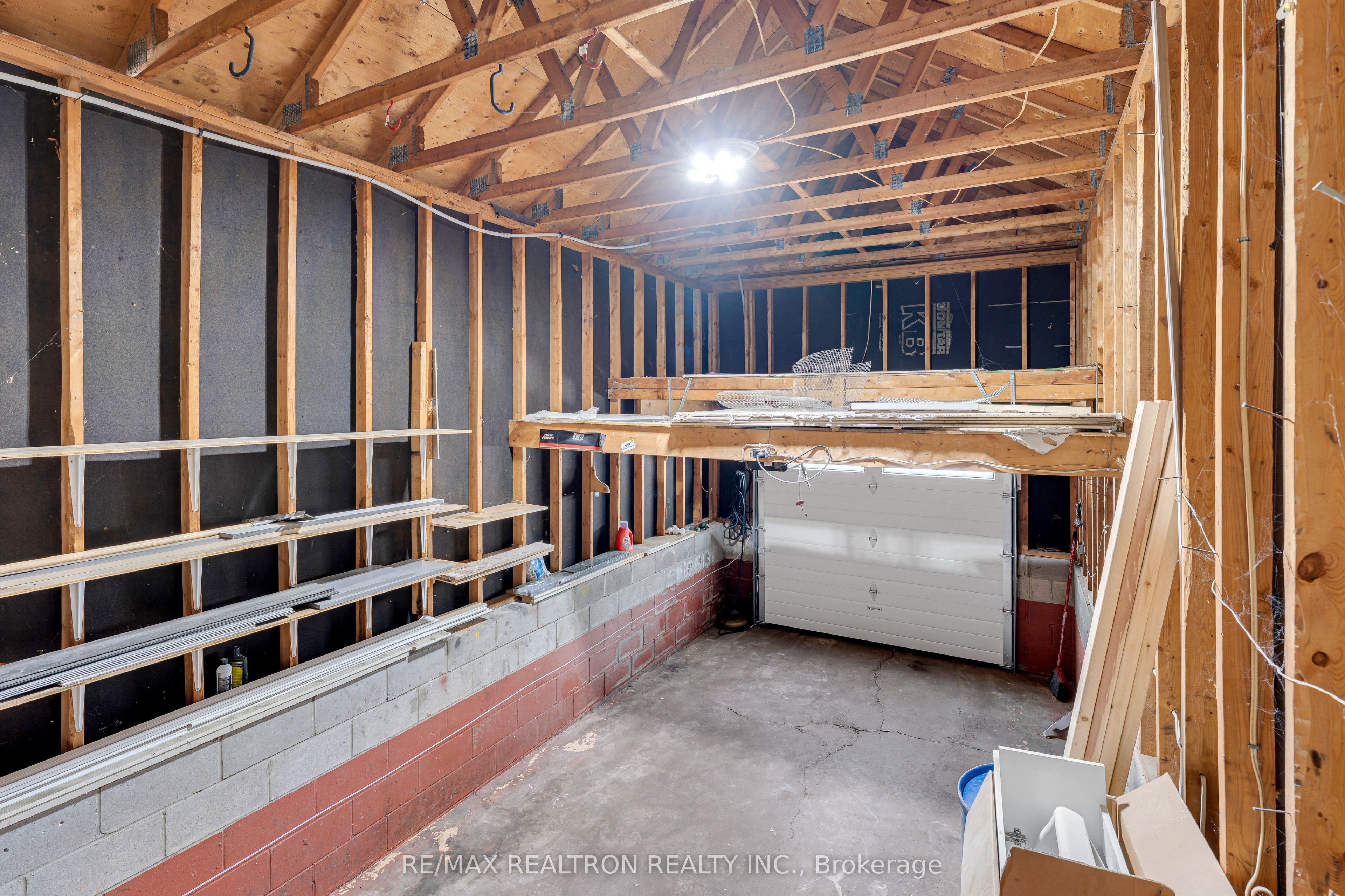 709 Ridley Drive Property Photo 37