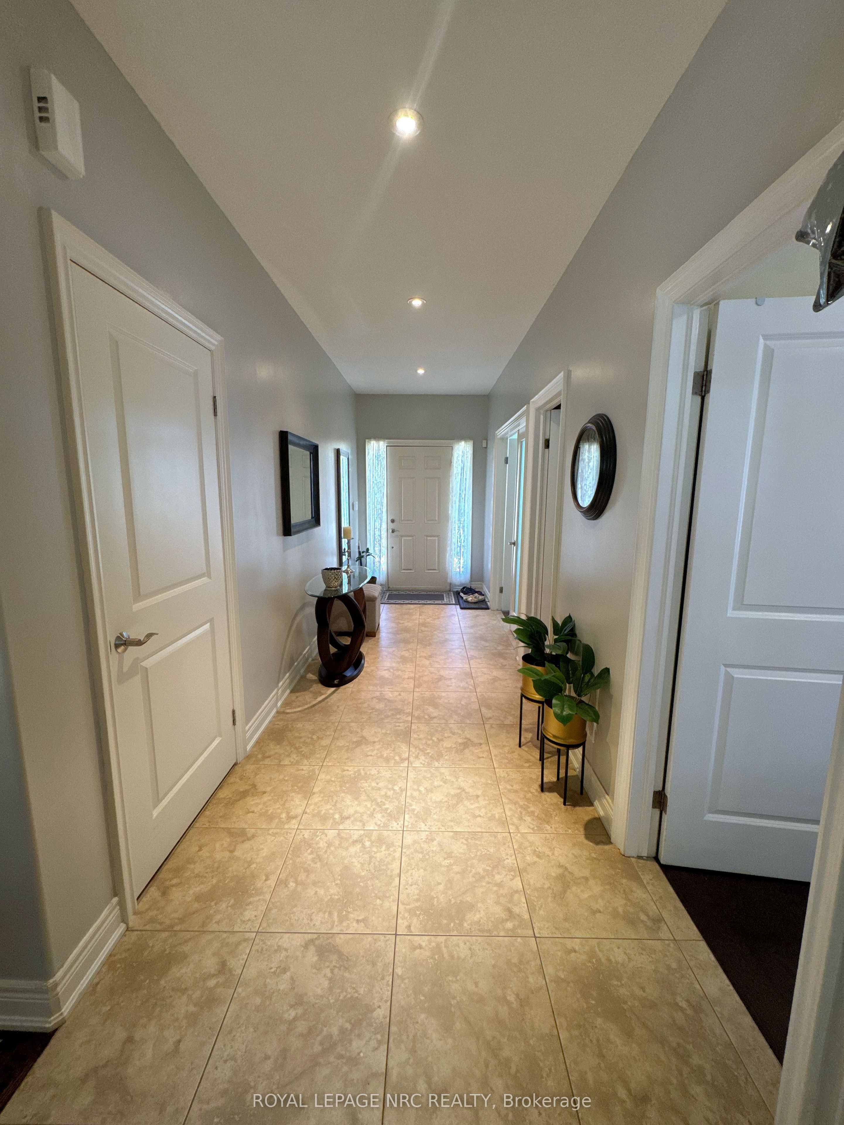 211 First Street Louth Property Photo 4