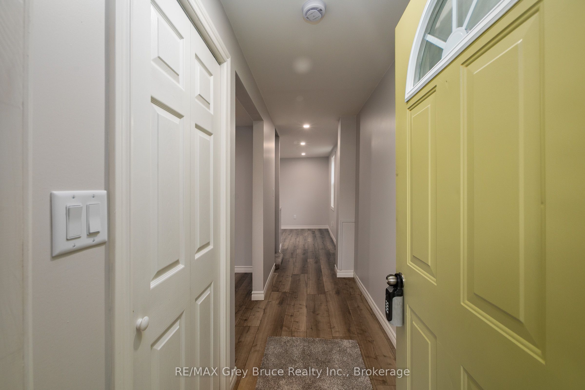 1131 3rd Avenue W Property Photo 6