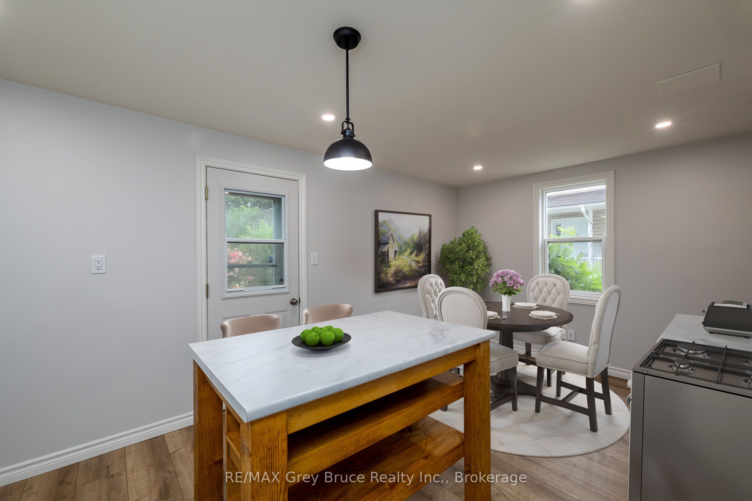 1131 3rd Avenue W Property Photo 19