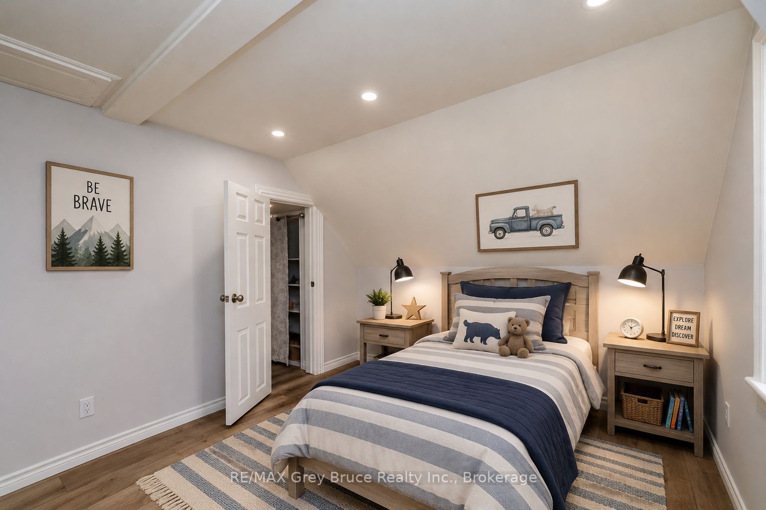 1131 3rd Avenue W Property Photo 25
