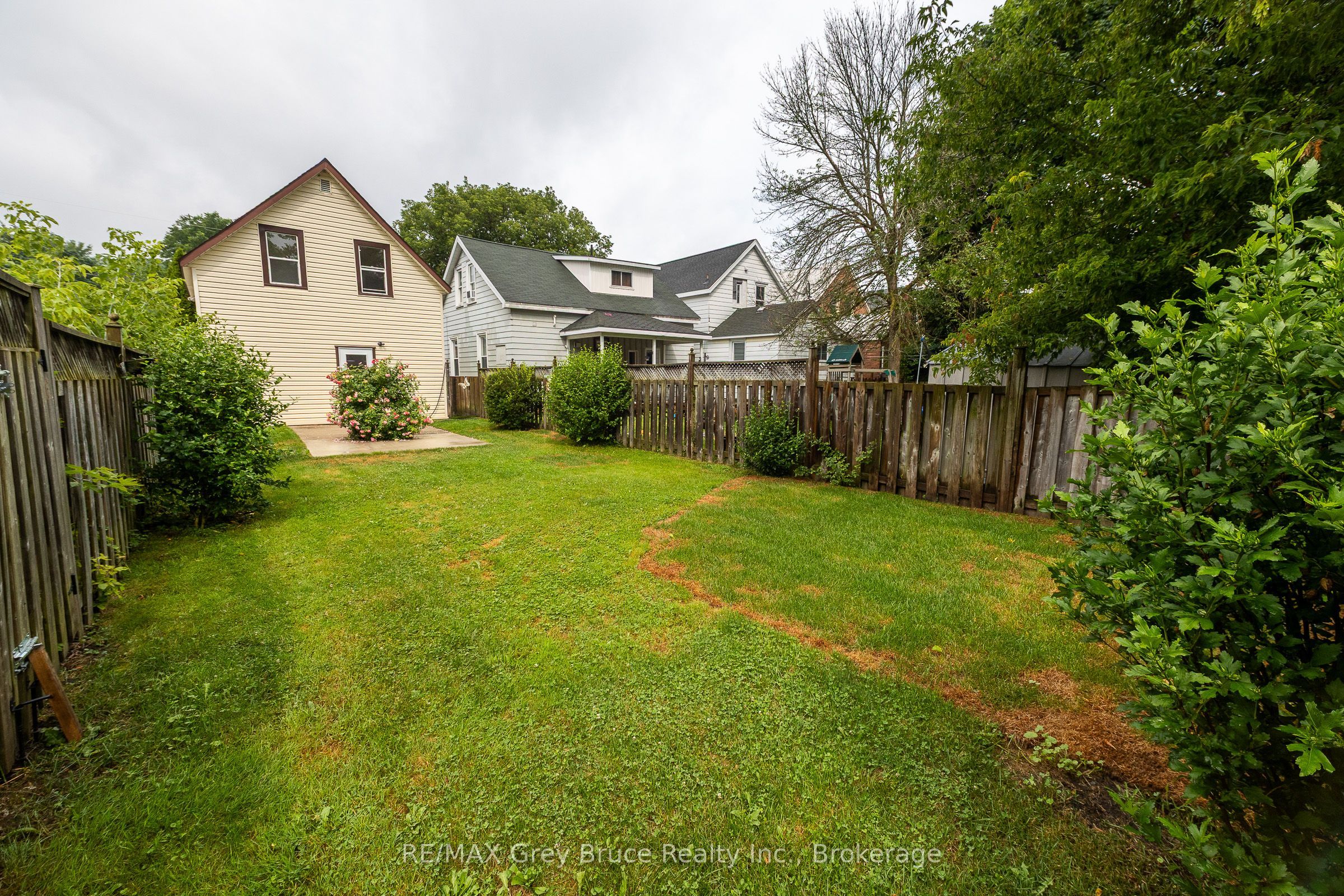 1131 3rd Avenue W Property Photo 37