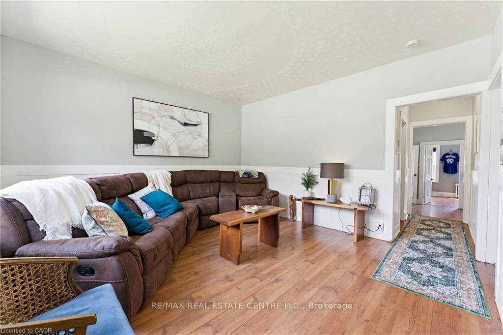 25 Beverly Street Property Photo 3