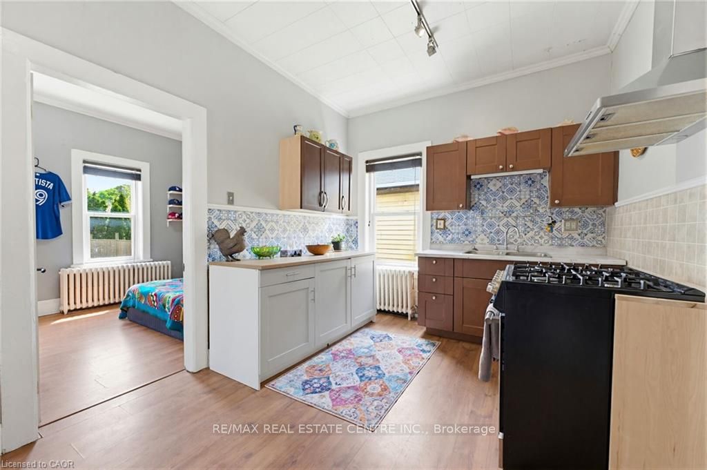 25 Beverly Street Property Photo 5