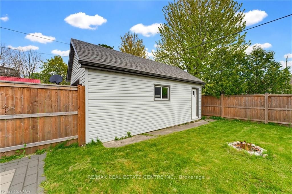25 Beverly Street Property Photo 15