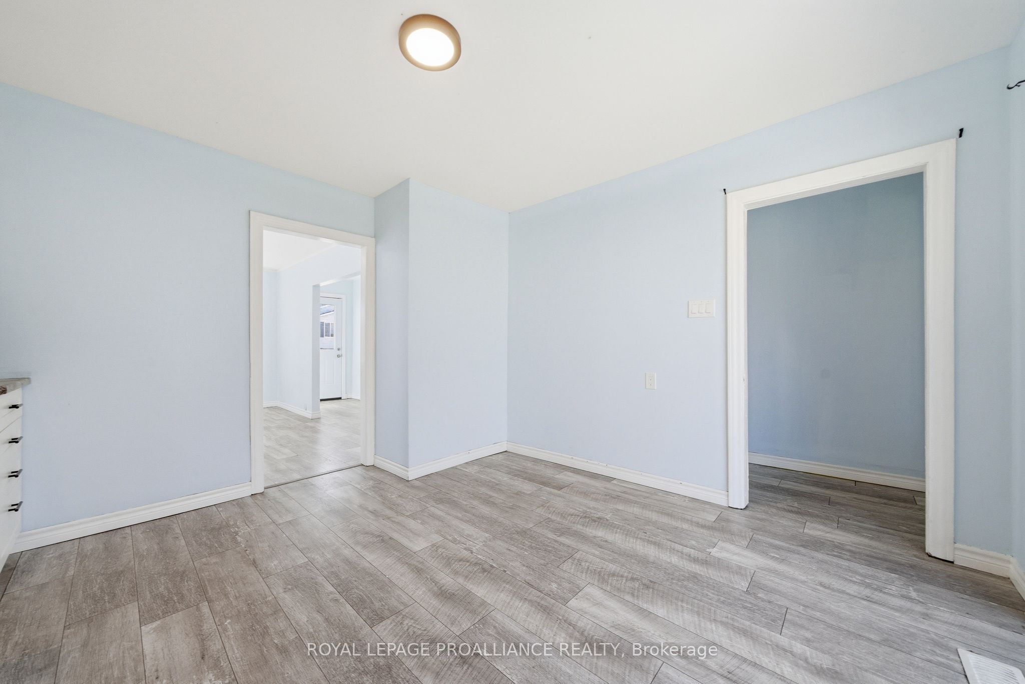 38 Oak Street Property Photo 15
