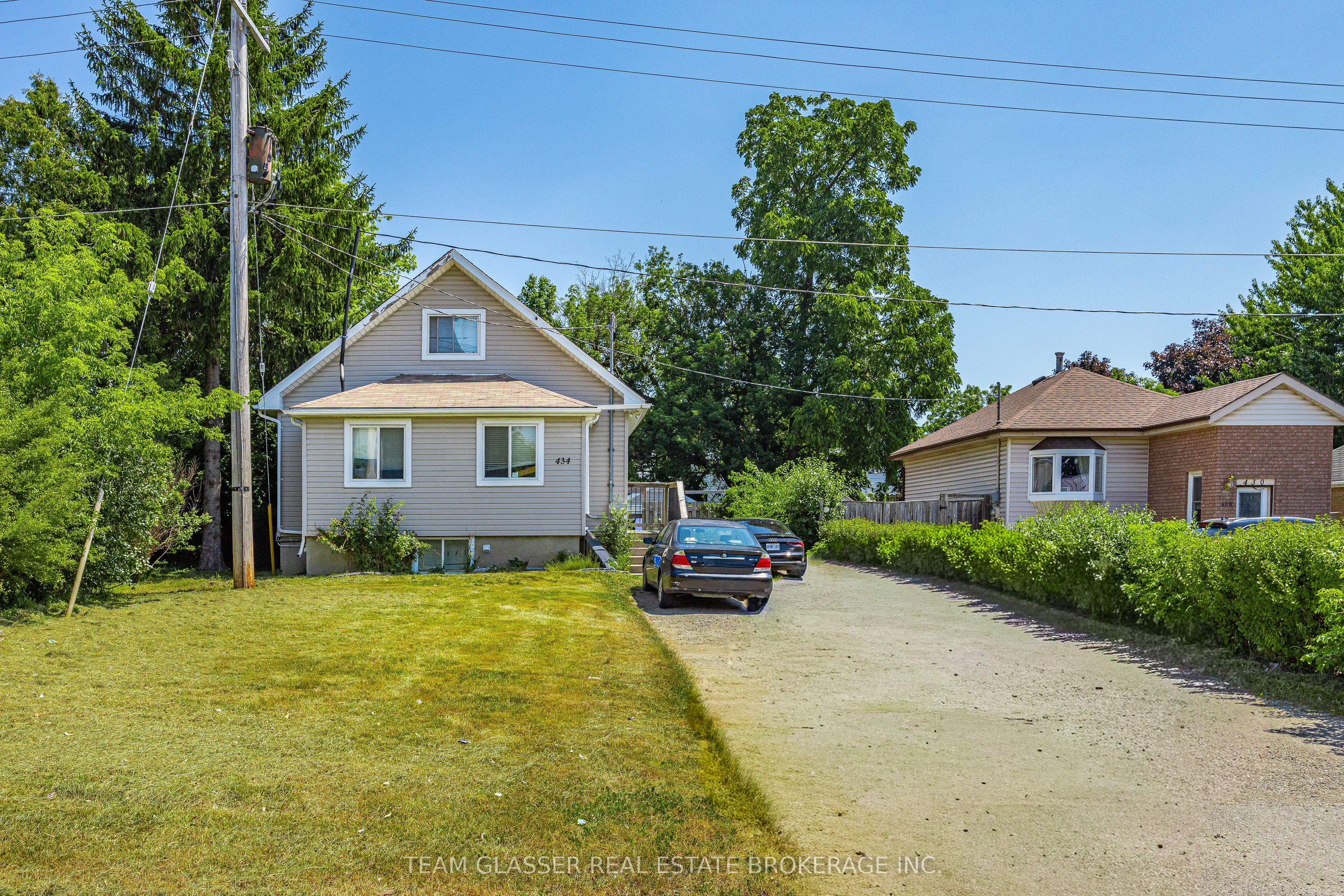 434 Second Street Property Photo 2