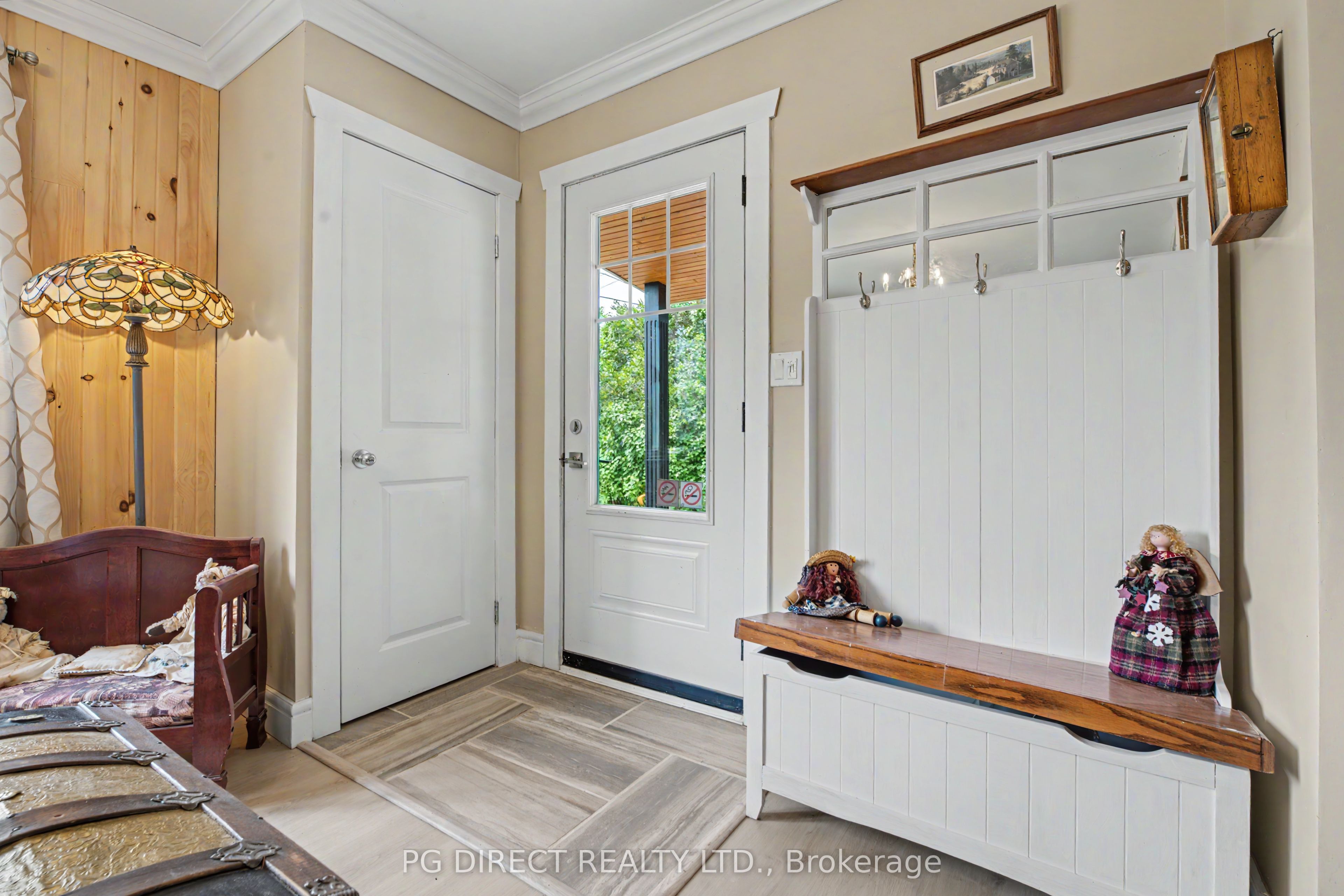 160 Centre Street Property Photo 2
