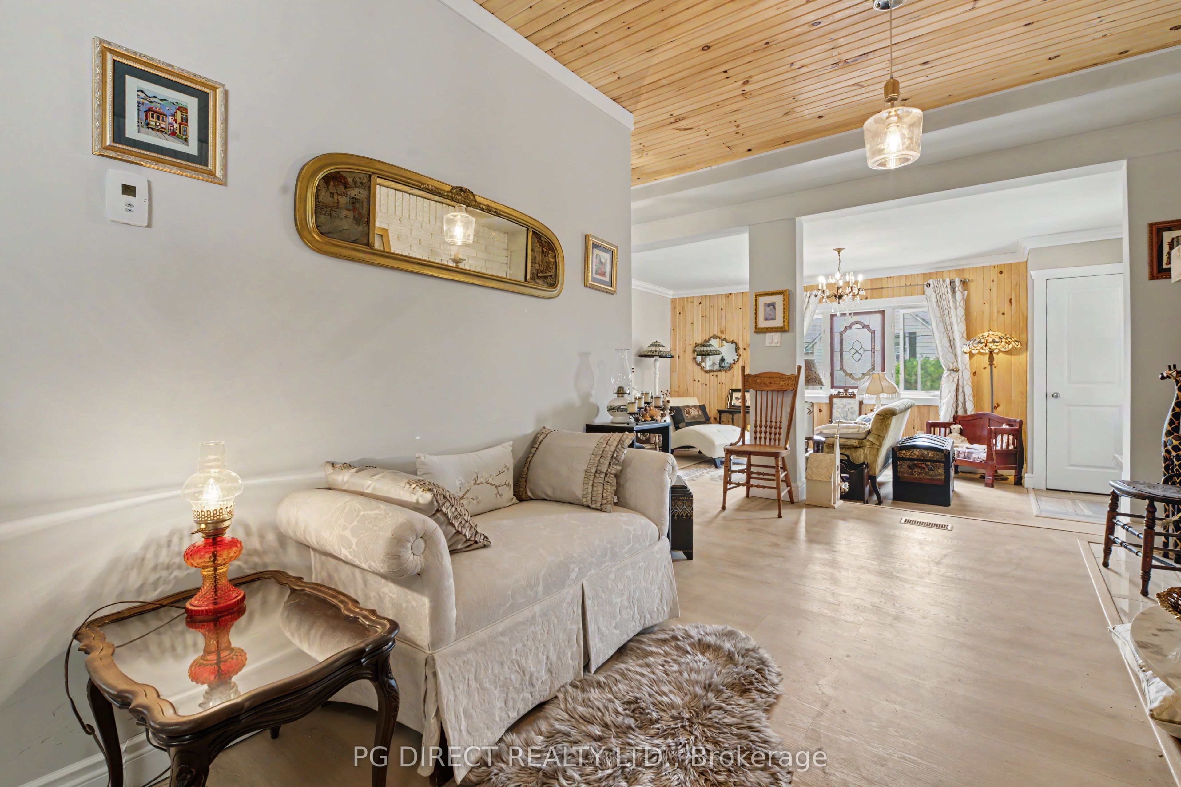 160 Centre Street Property Photo 9