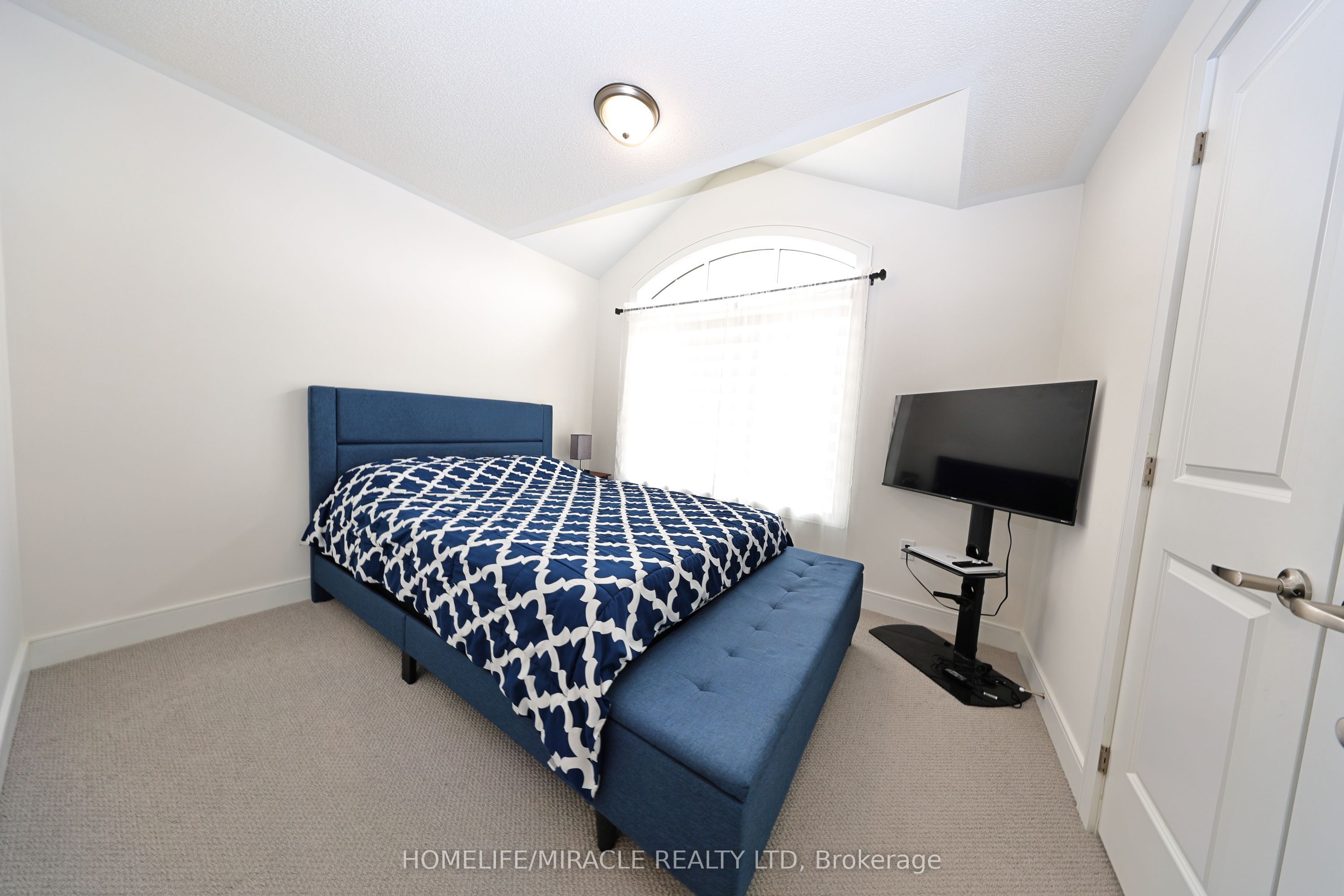 42 Ferguson Street Property Photo 33