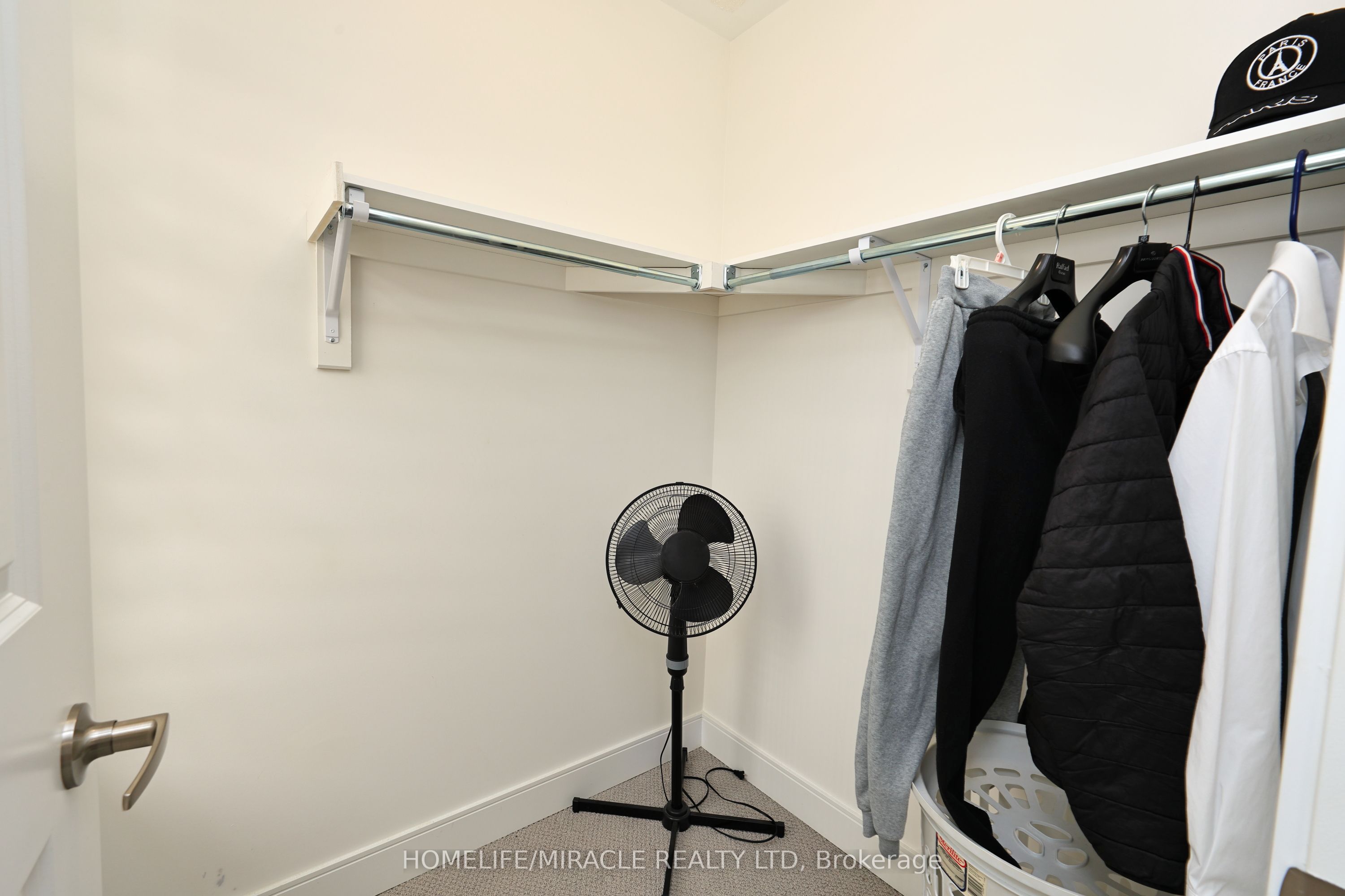 42 Ferguson Street Property Photo 37