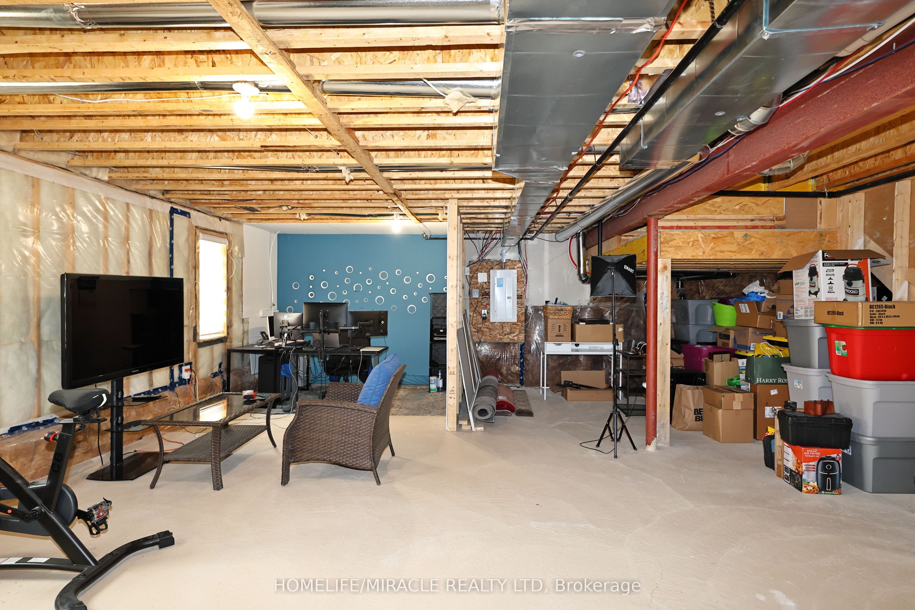 42 Ferguson Street Property Photo 43