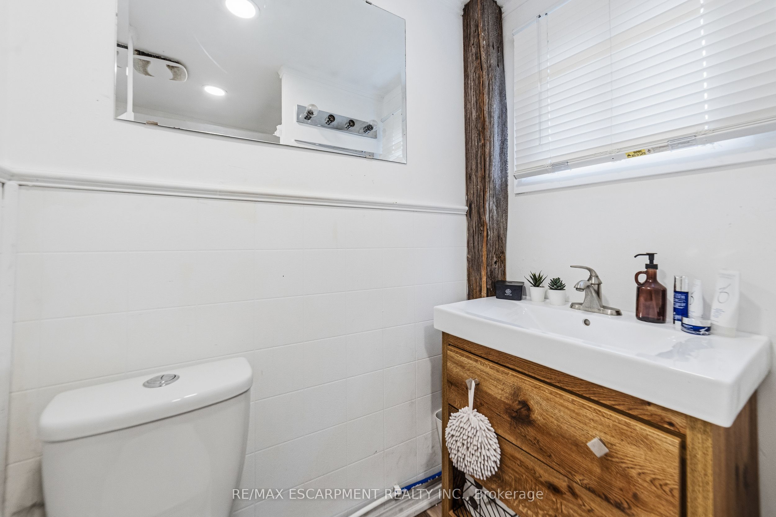2 Fagan Street Property Photo 15