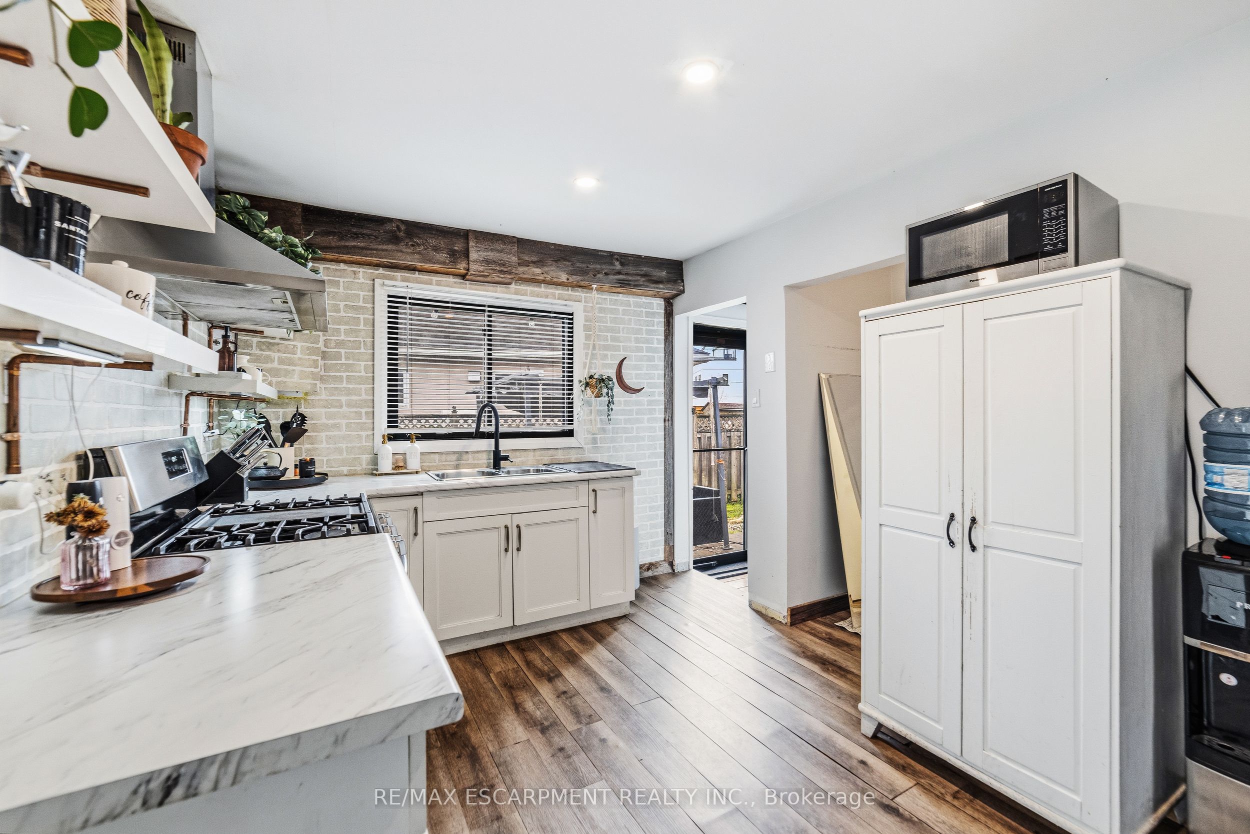 2 Fagan Street Property Photo 19