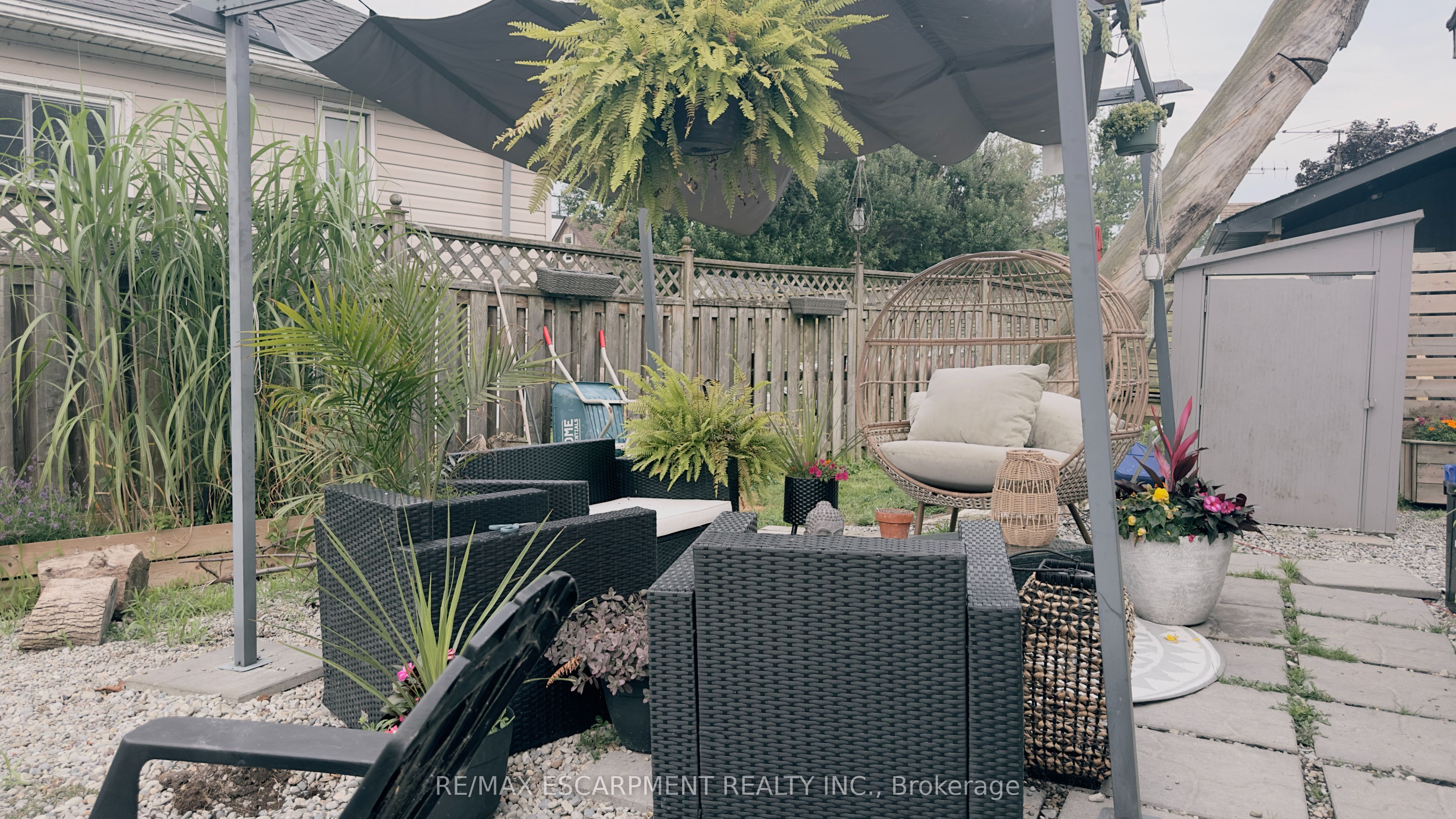 2 Fagan Street Property Photo 26
