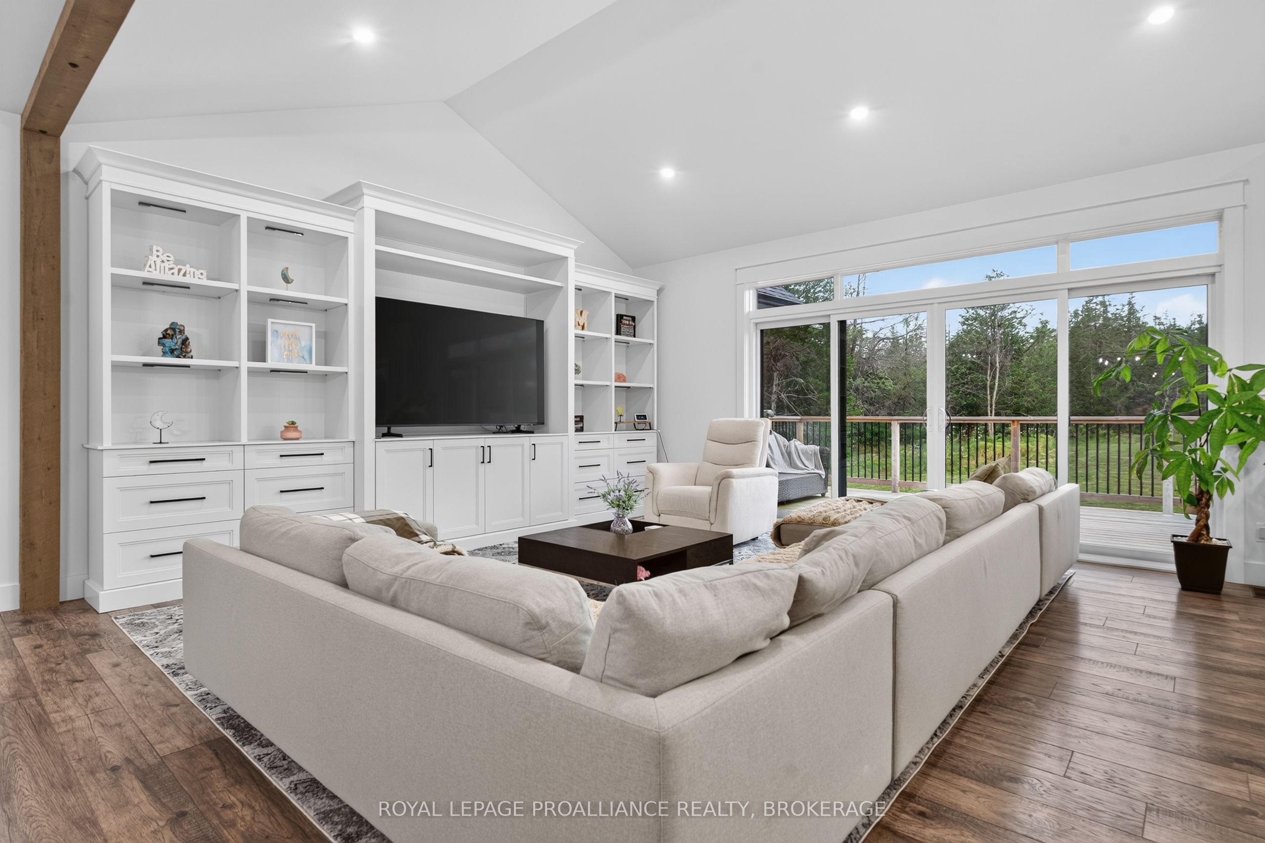 4575 Blessington Road Property Photo 10