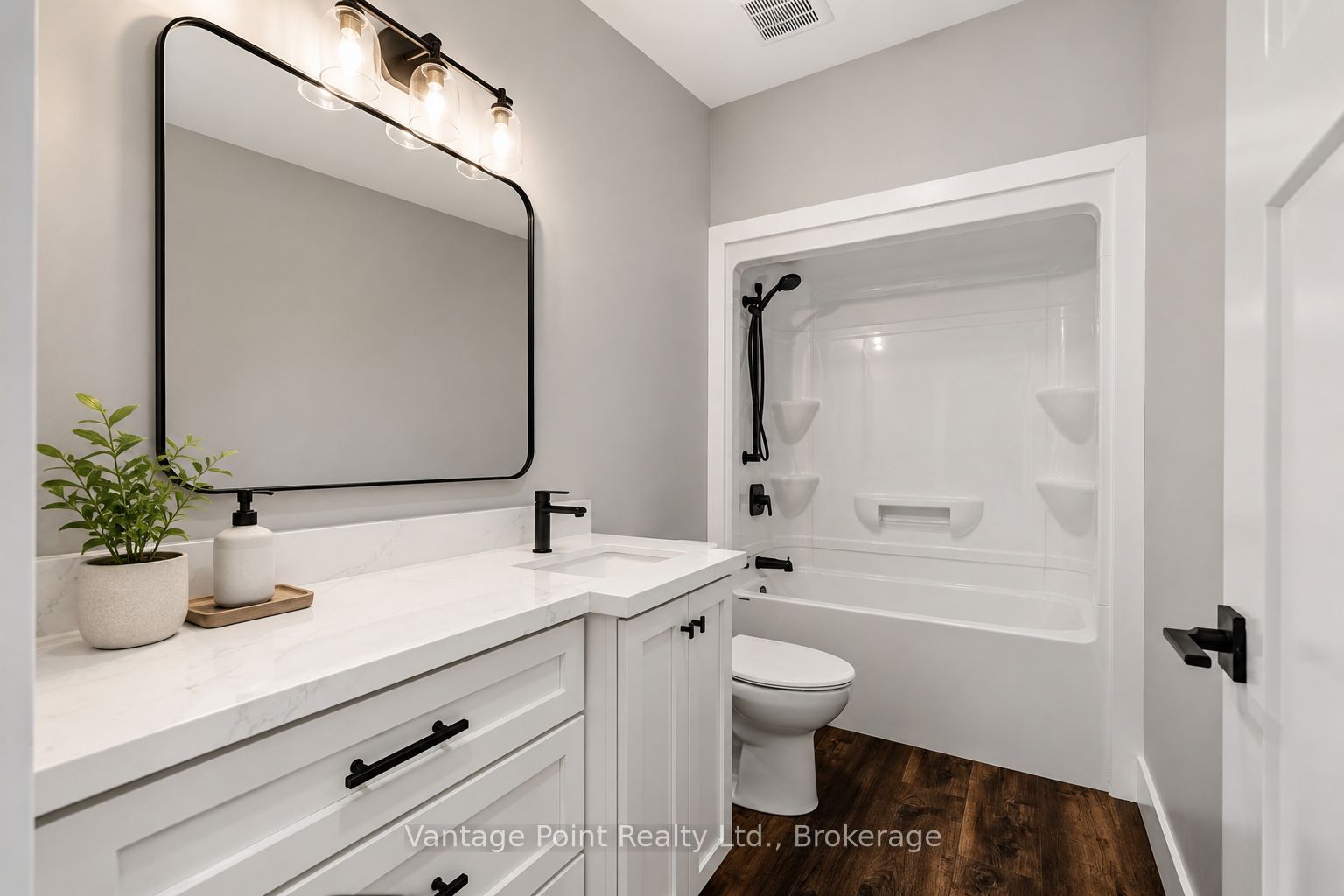 107 Toronto Road Property Photo 18