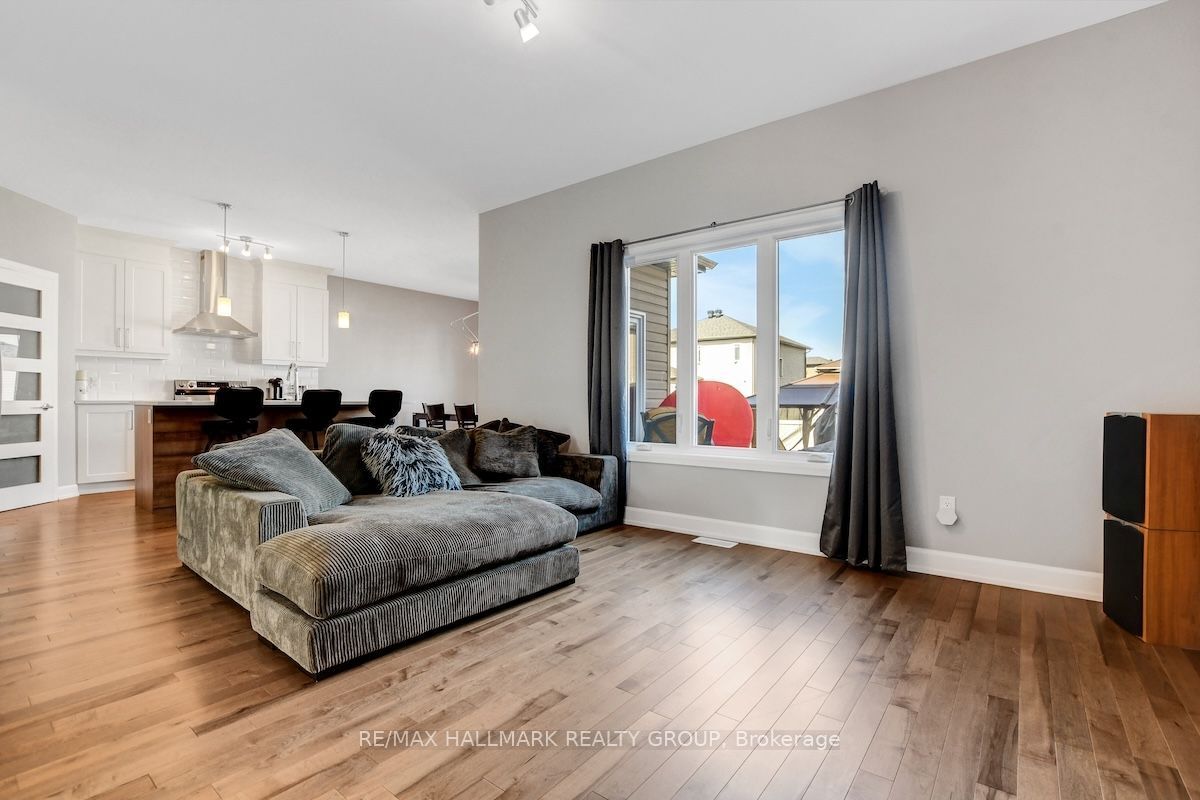 609 Misty Street Property Photo 8