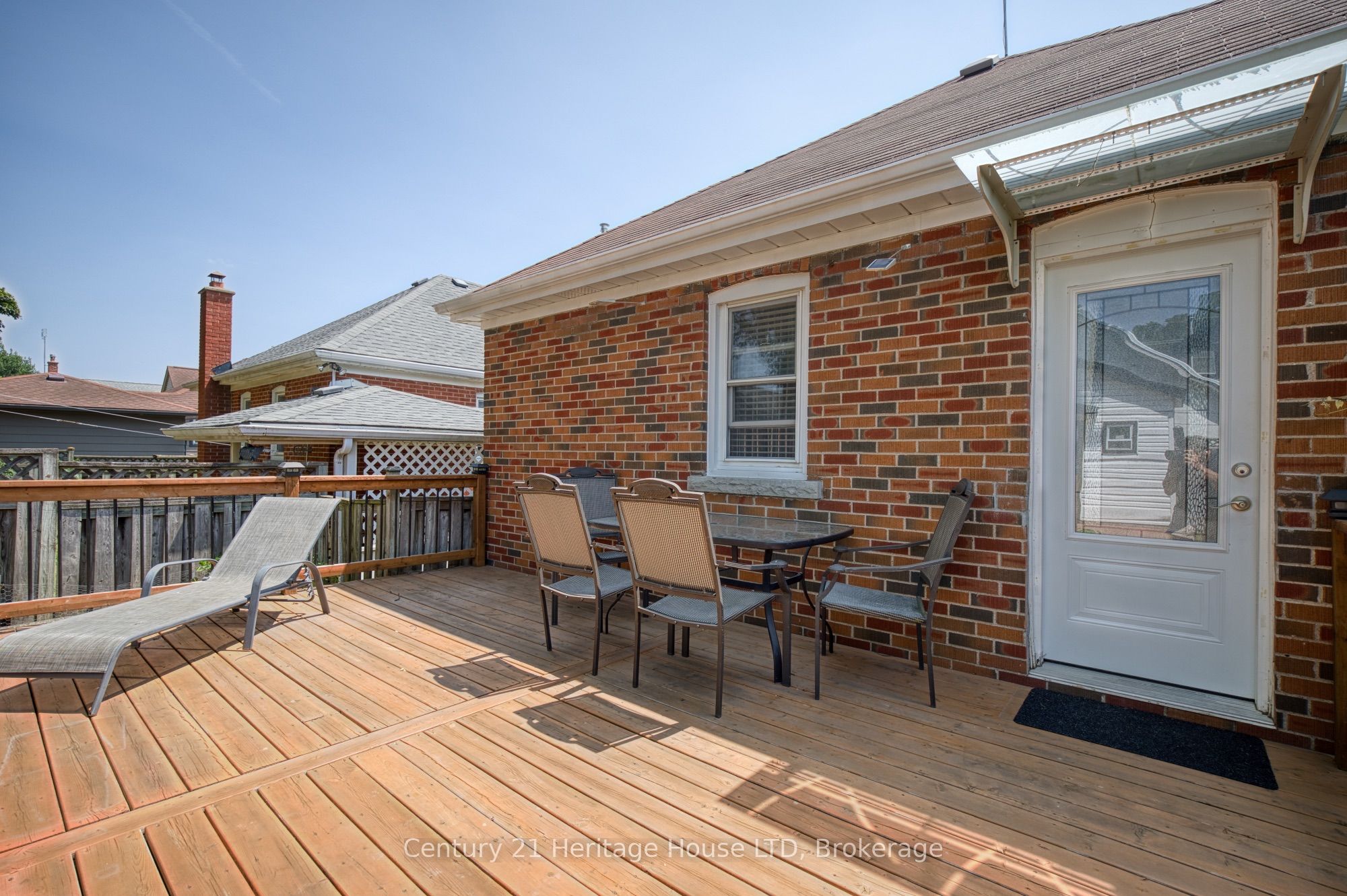 6477 Barker Street Property Photo 33