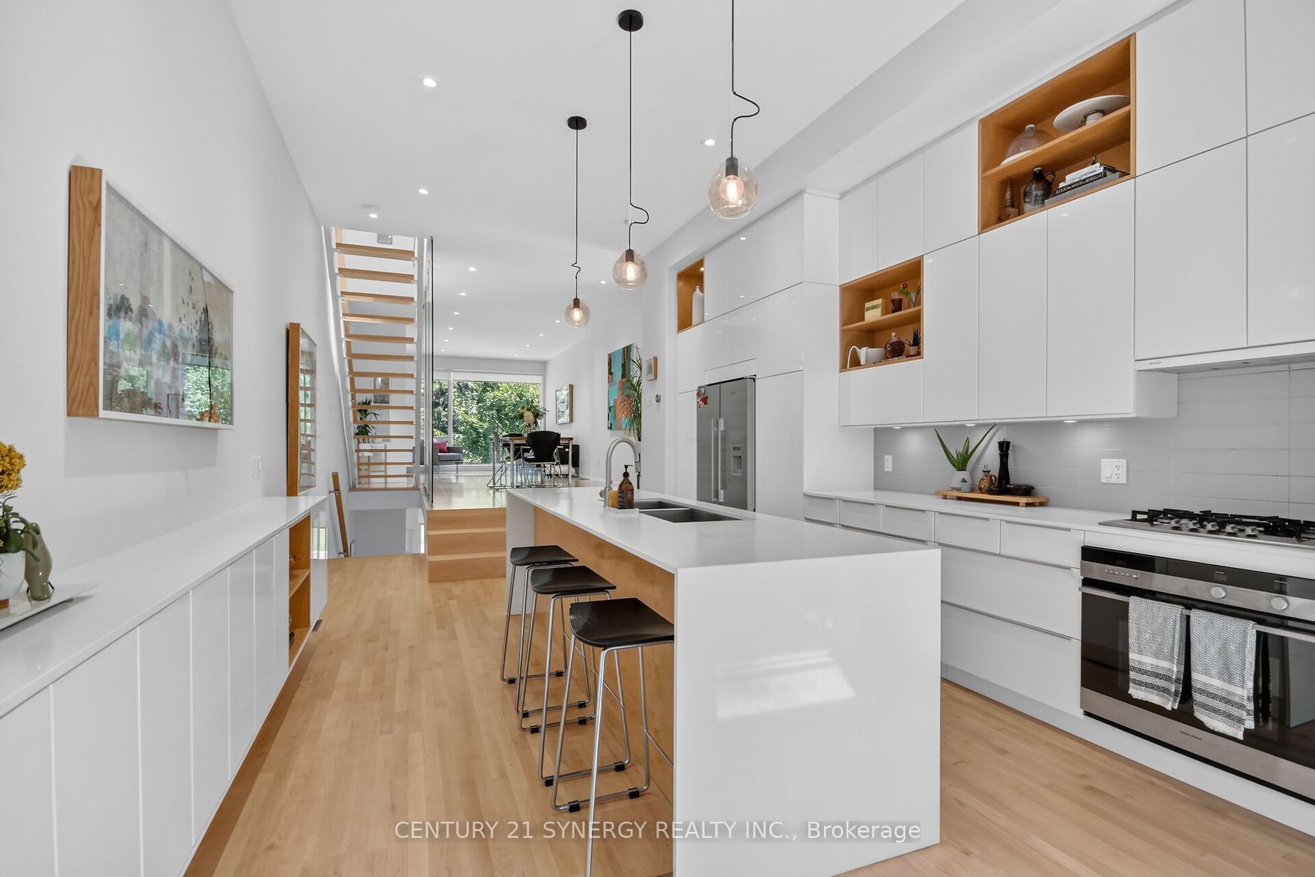 24 Stonehurst Avenue Property Photo 15