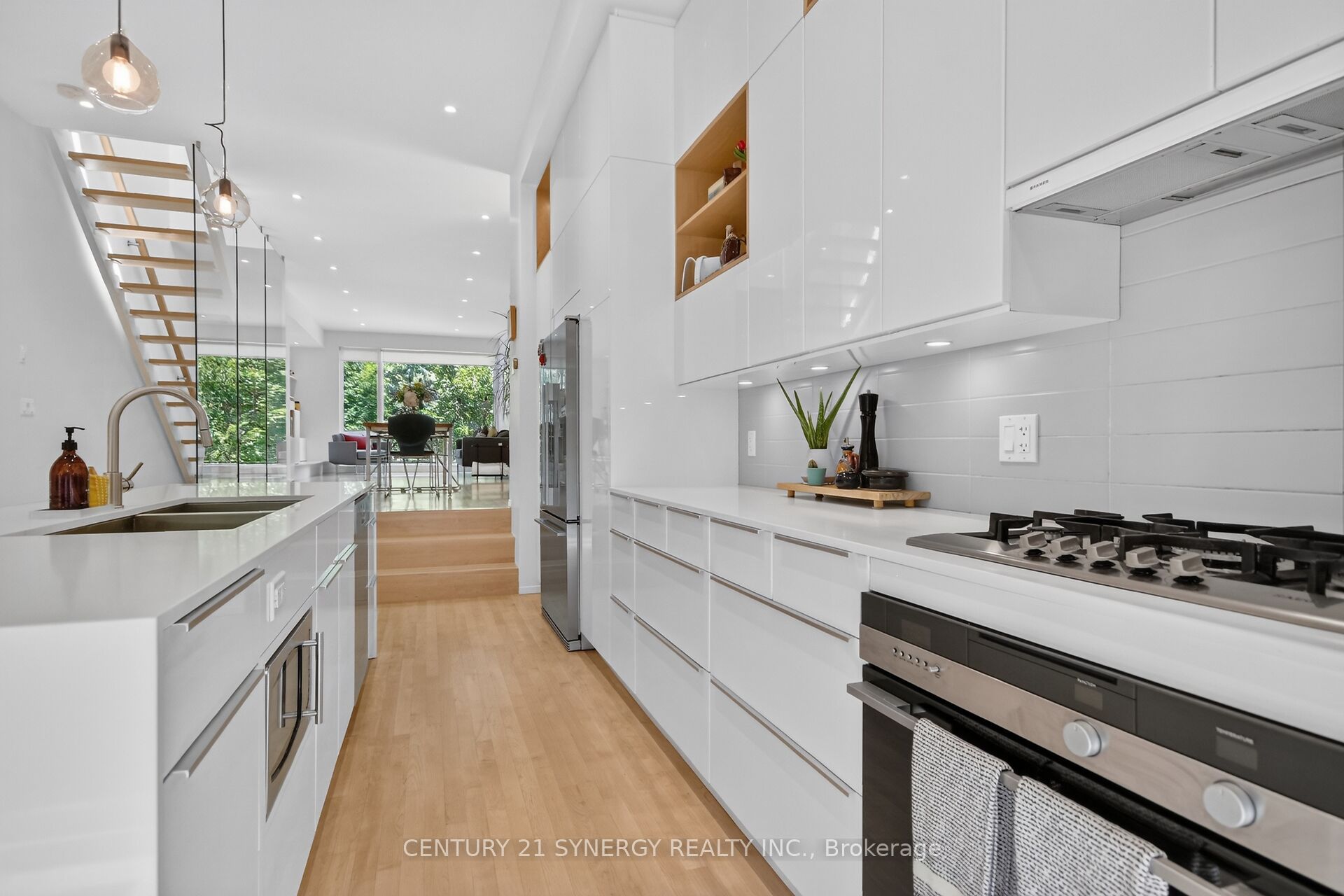 24 Stonehurst Avenue Property Photo 21