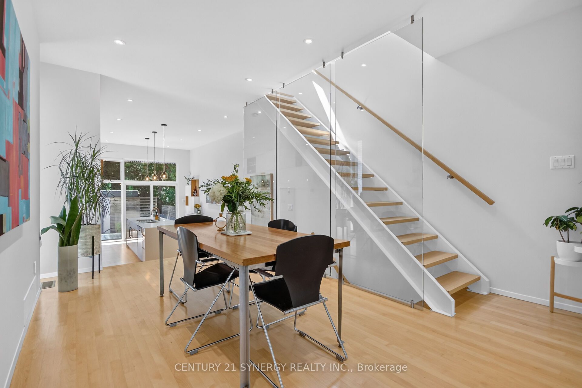 24 Stonehurst Avenue Property Photo 23