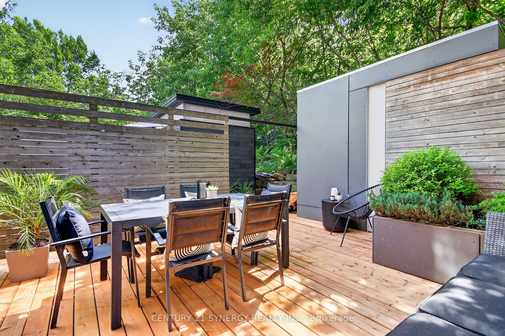 24 Stonehurst Avenue Property Photo 41