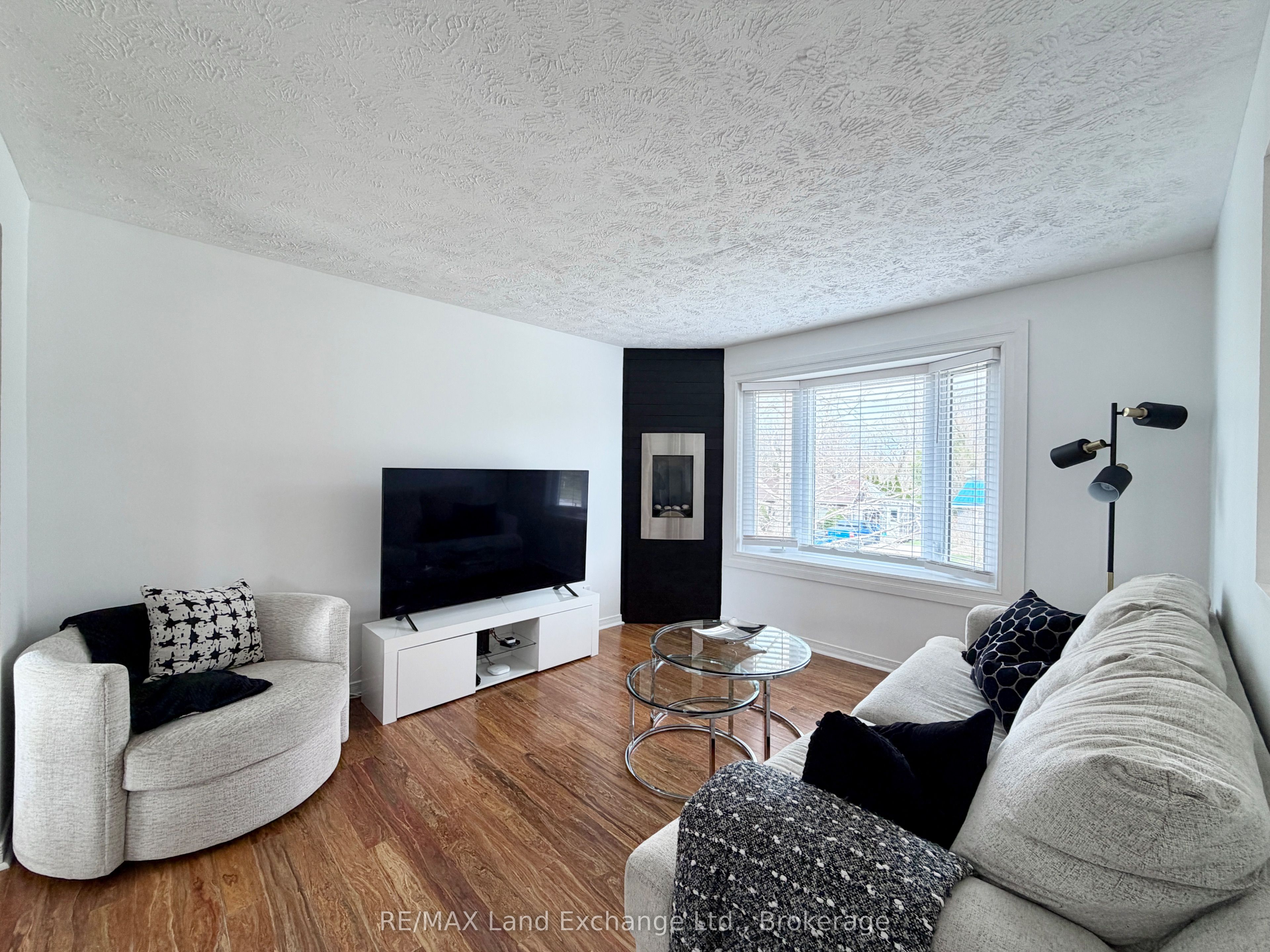 375 Lansdowne Street Property Photo 5