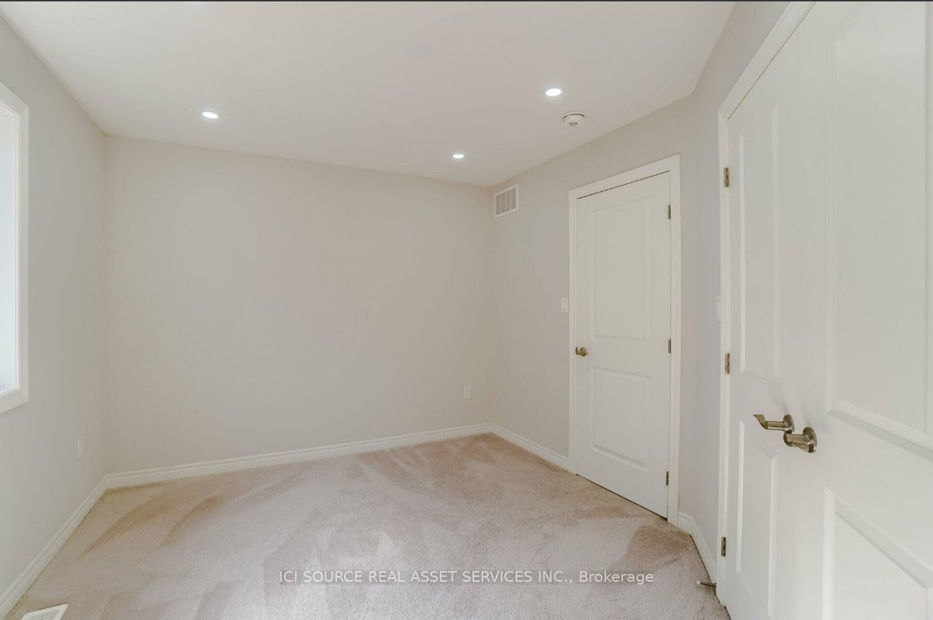 93 Sonoma Valley Crescent Property Photo 18