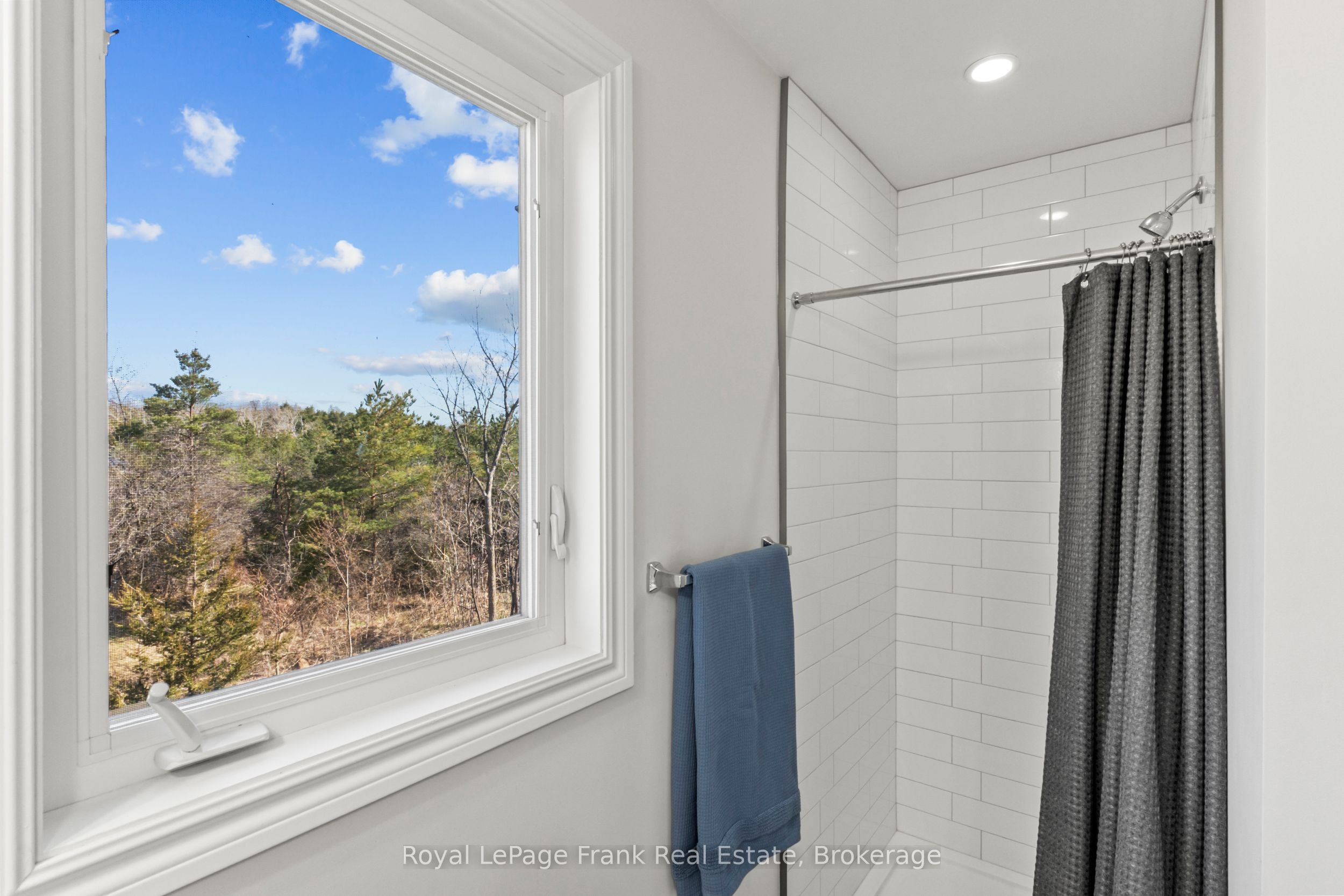 12 Coldbrook Drive Property Photo 17