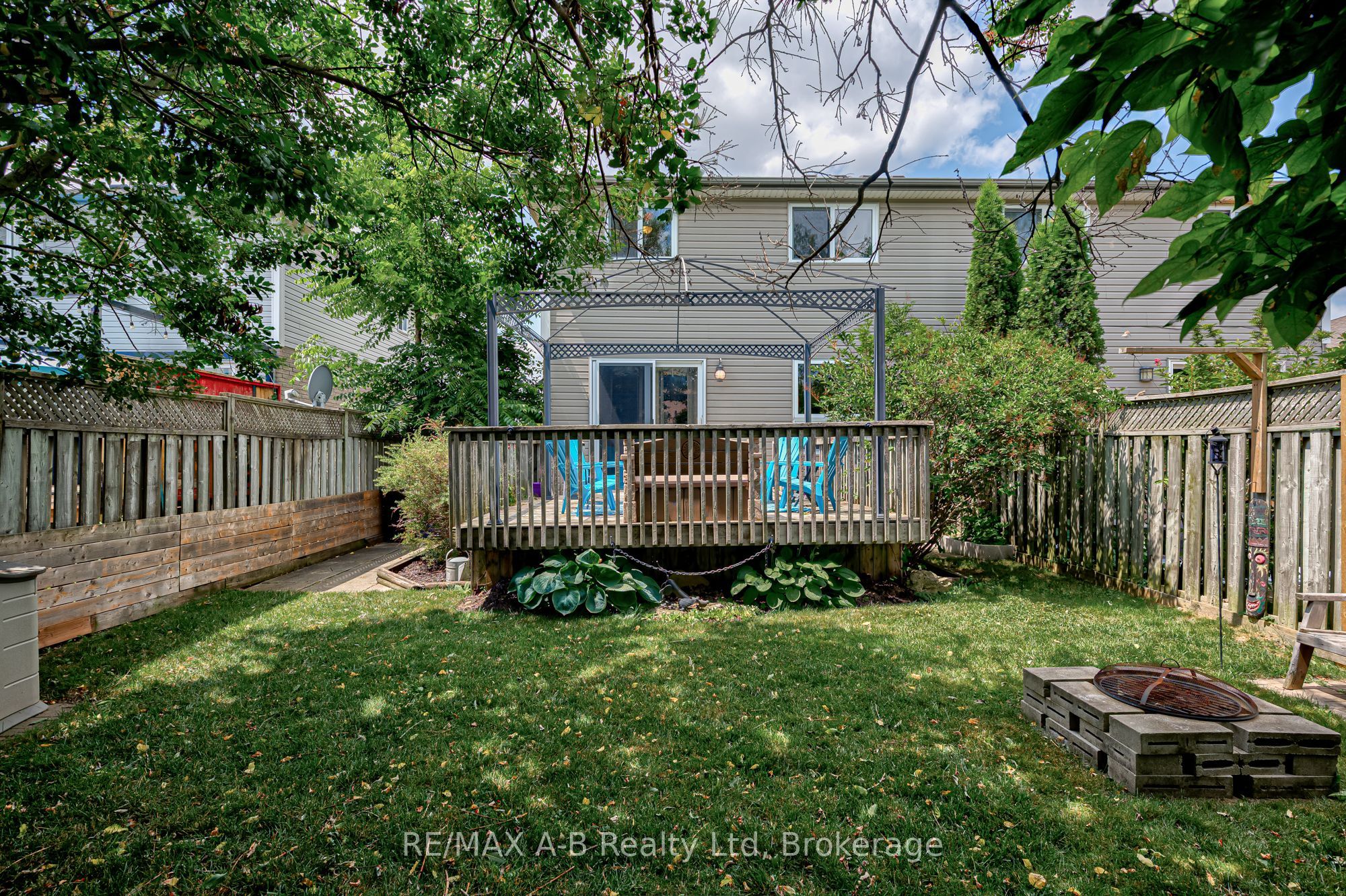 521 Nelson Street Property Photo 42