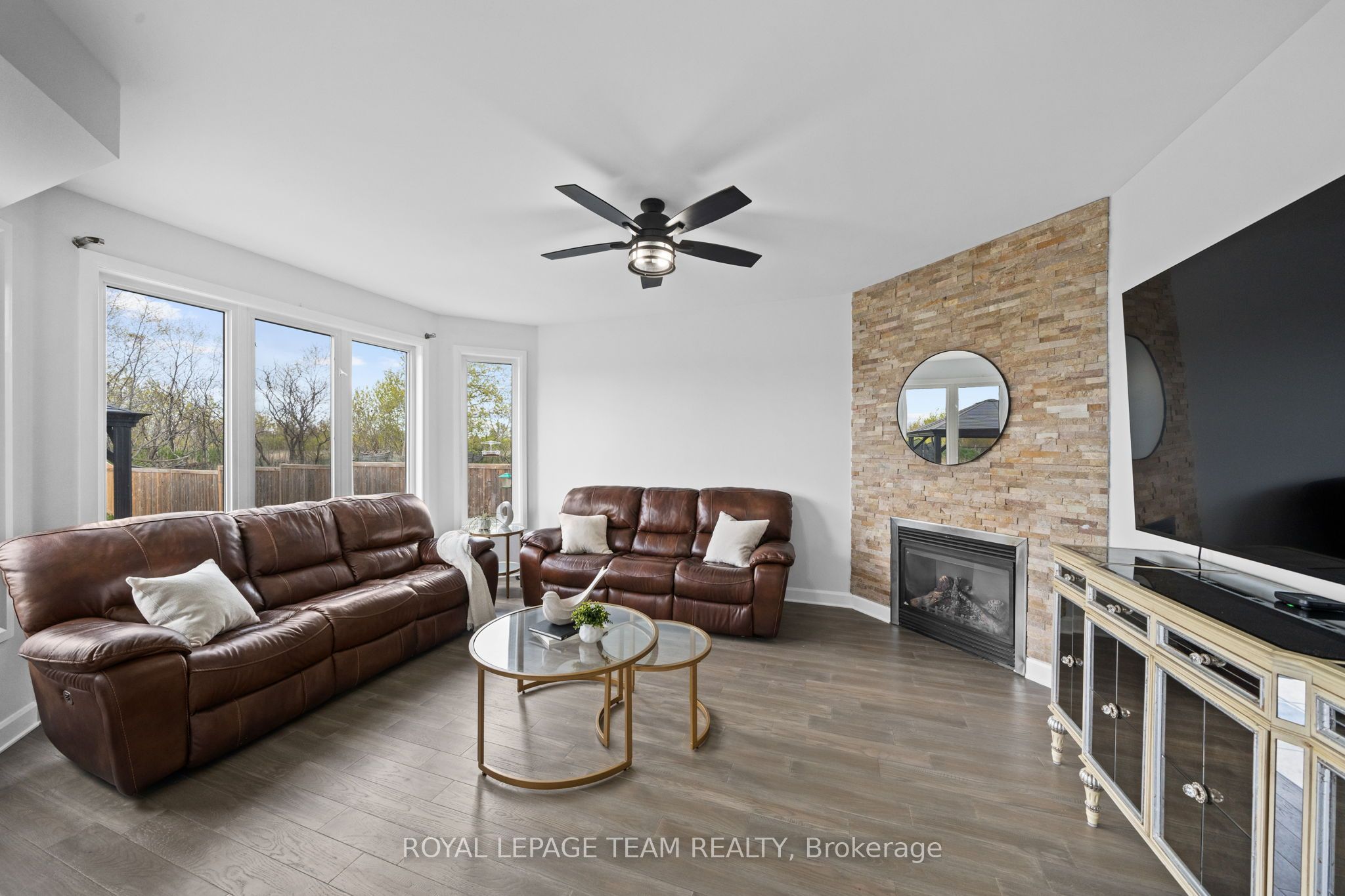 6936 Mary Anne Drive Property Photo 17