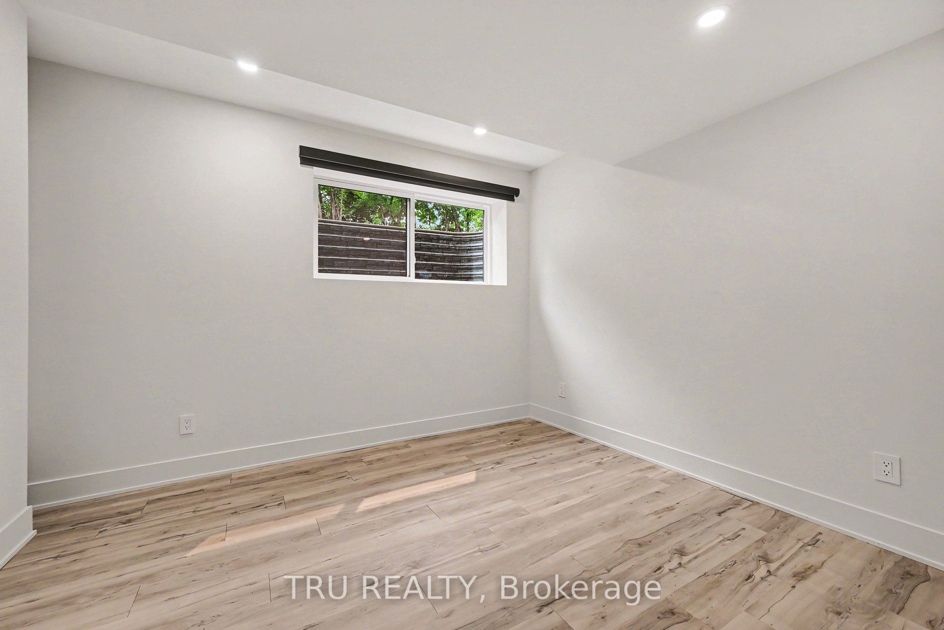 120 Glynn Avenue B Property Photo 13