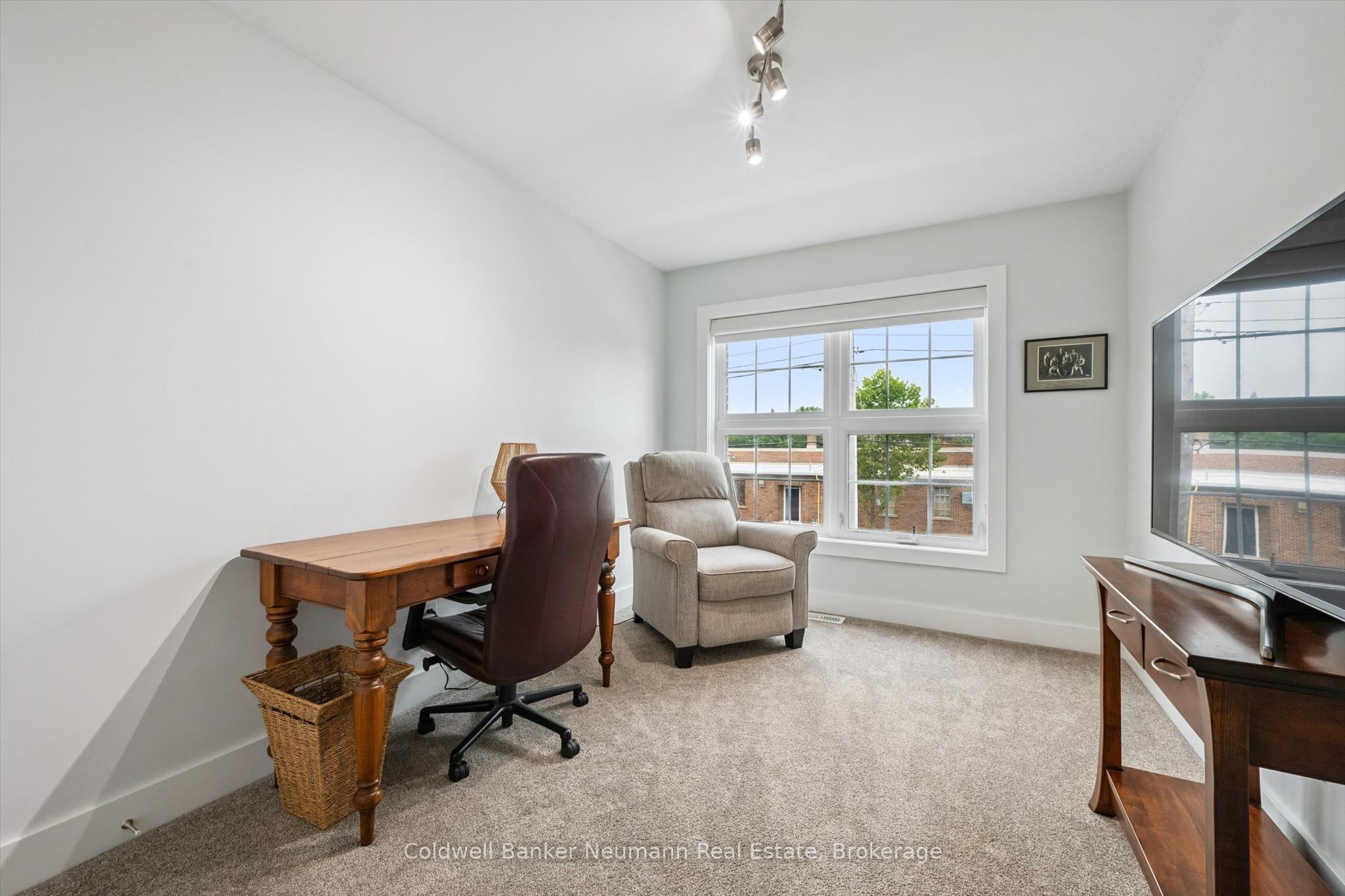 169 Morris Street Property Photo 28